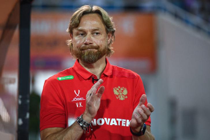 Karpin se ve en la Real Sociedad