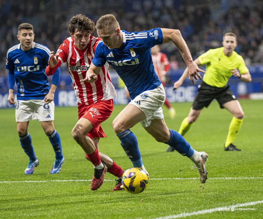 Oviedo y Sporting igualan tras un vibrante segundo tiempo