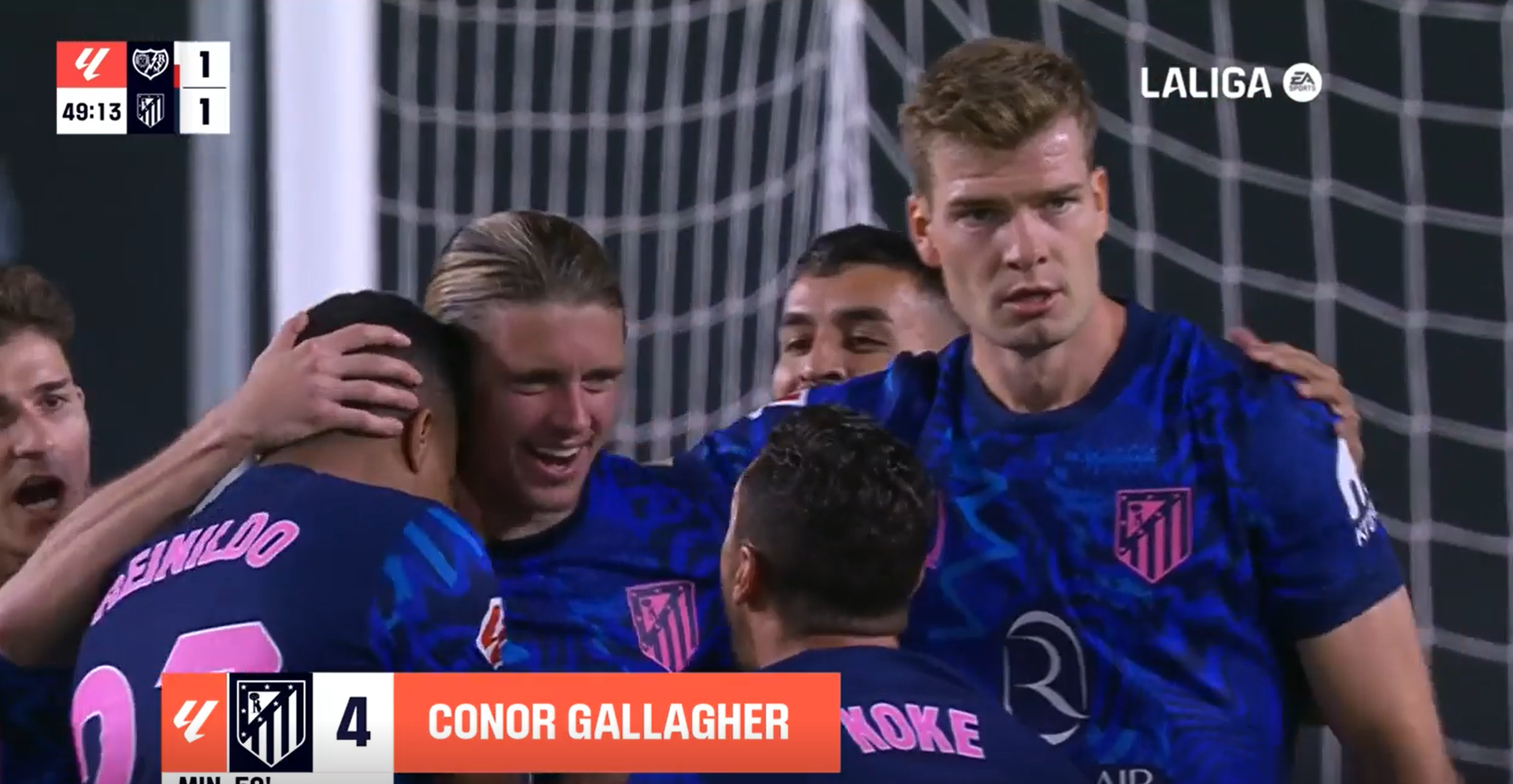 Cómo para no enamorar a toda una afición en un mes: golazo tremendo de Gallagher