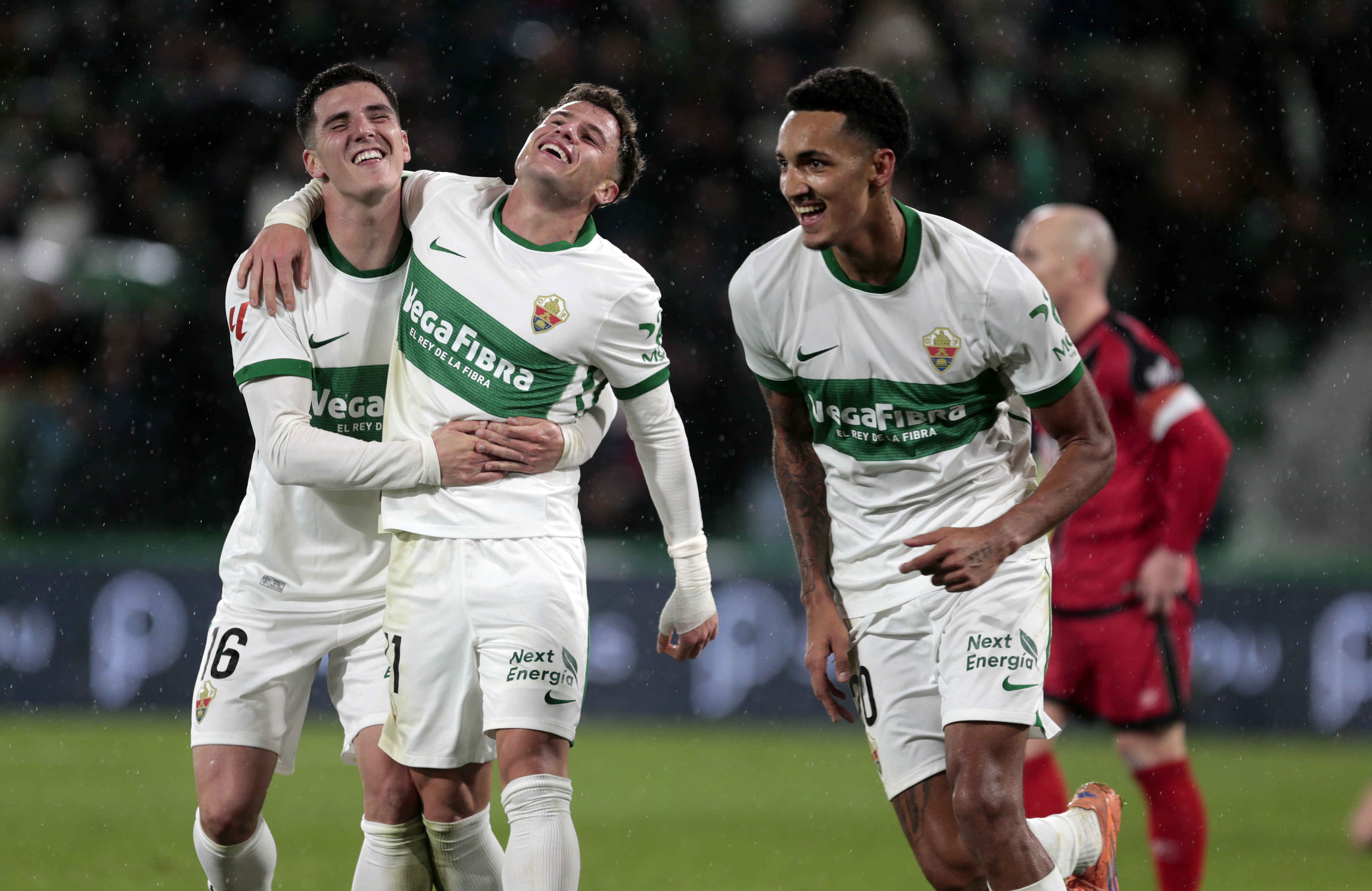 21/12/25 PARTIDO PRIMERA DIVISION JORNADA 17
ELCHE - RAYO VALLECANO
TERCER GOL GERMAN VALERA 3-0 ALEGRIA MARTIM CARVALHO NETO ALVARO RODRIGUEZ