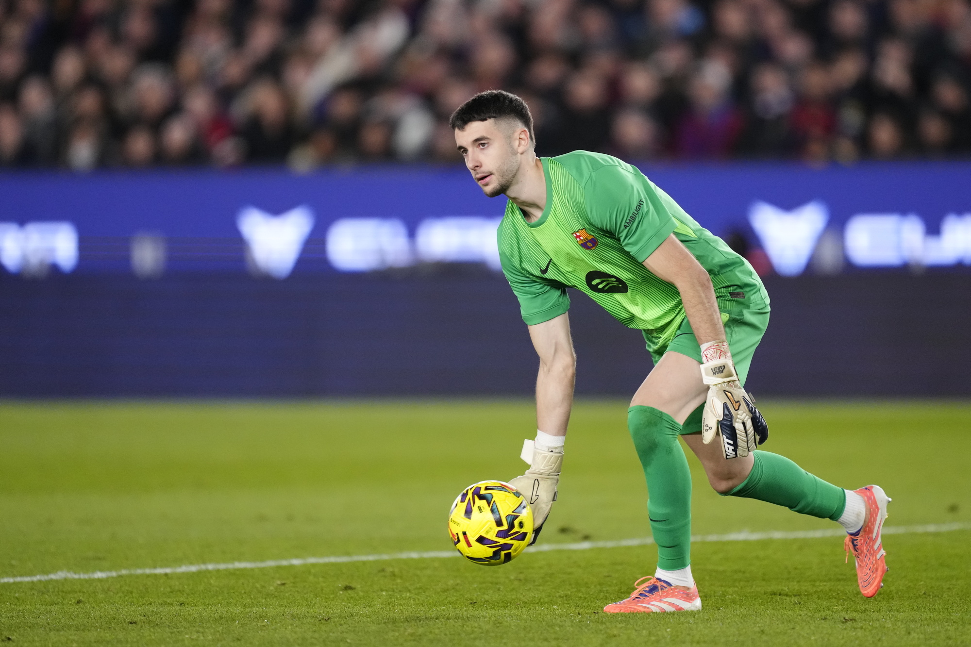 Espanyol (2021-2025) - Barcelona (2025- actualidad).