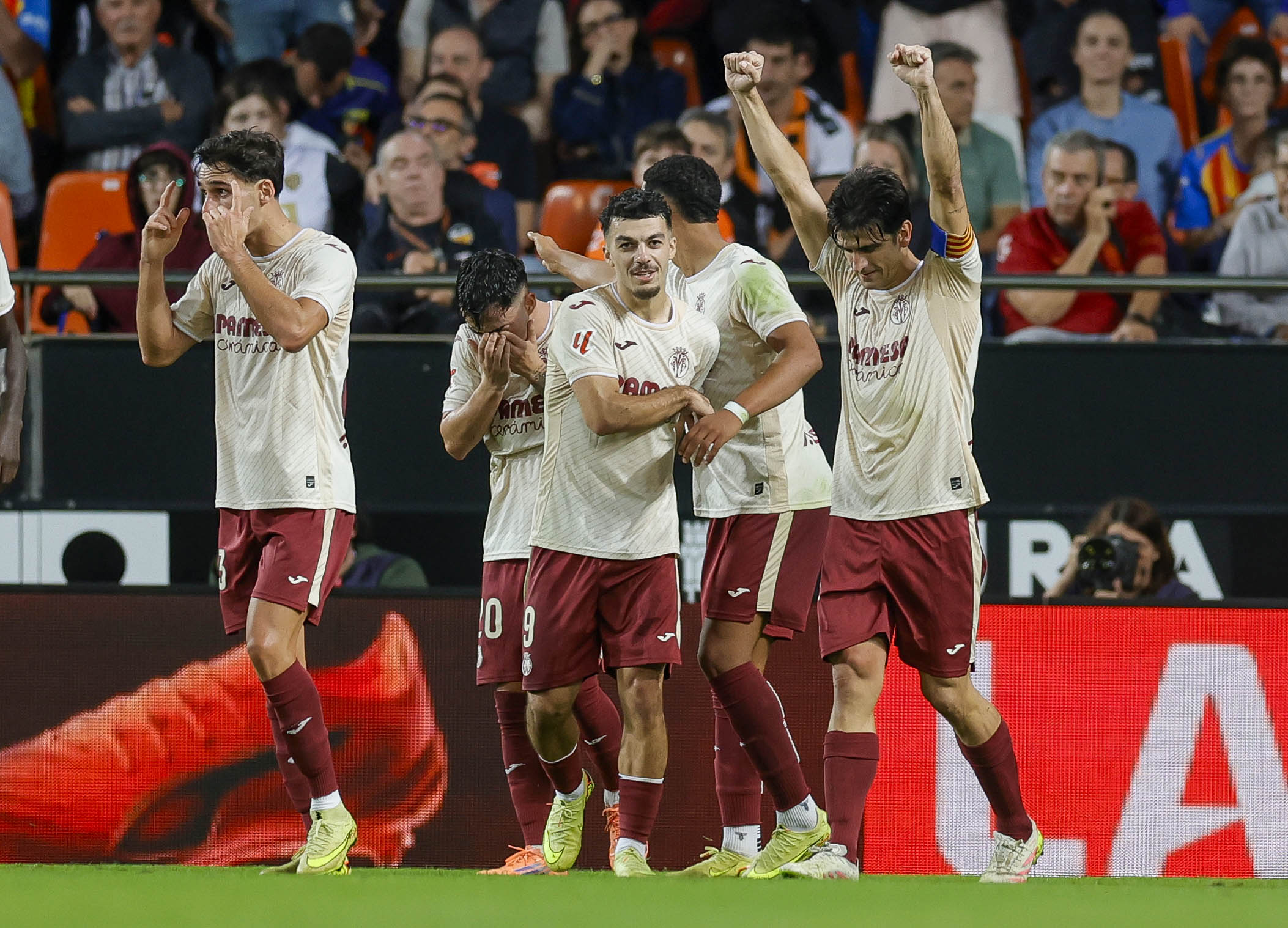 El Villarreal agota al Valencia 