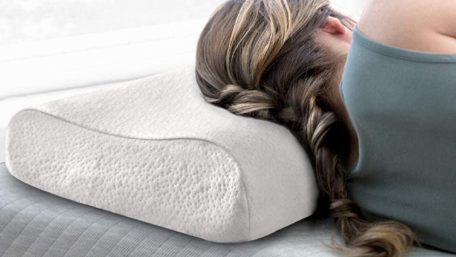 Esta almohada cervical evita ronquidos y es buena para el cuello - Showroom