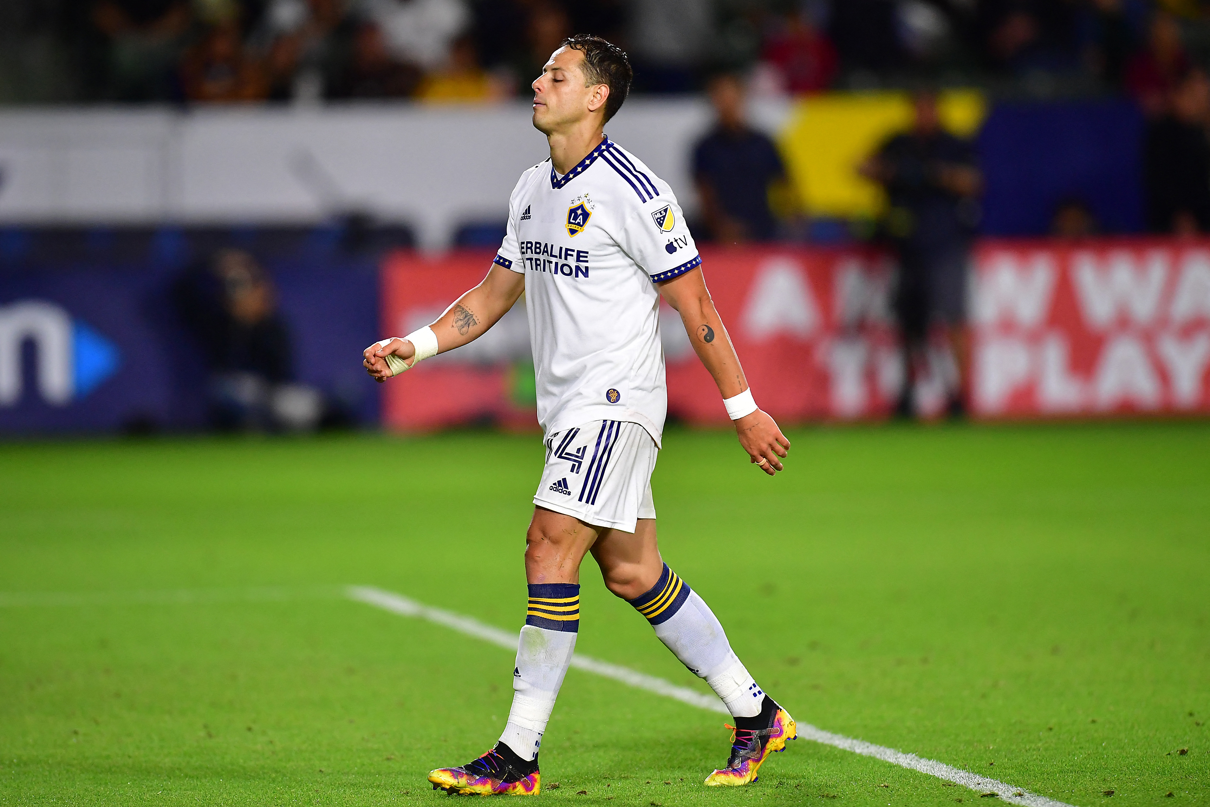 FOX Soccer on X: His time is NOW. Chicharito makes his @MLS debut for @ LAGalaxy!  / X