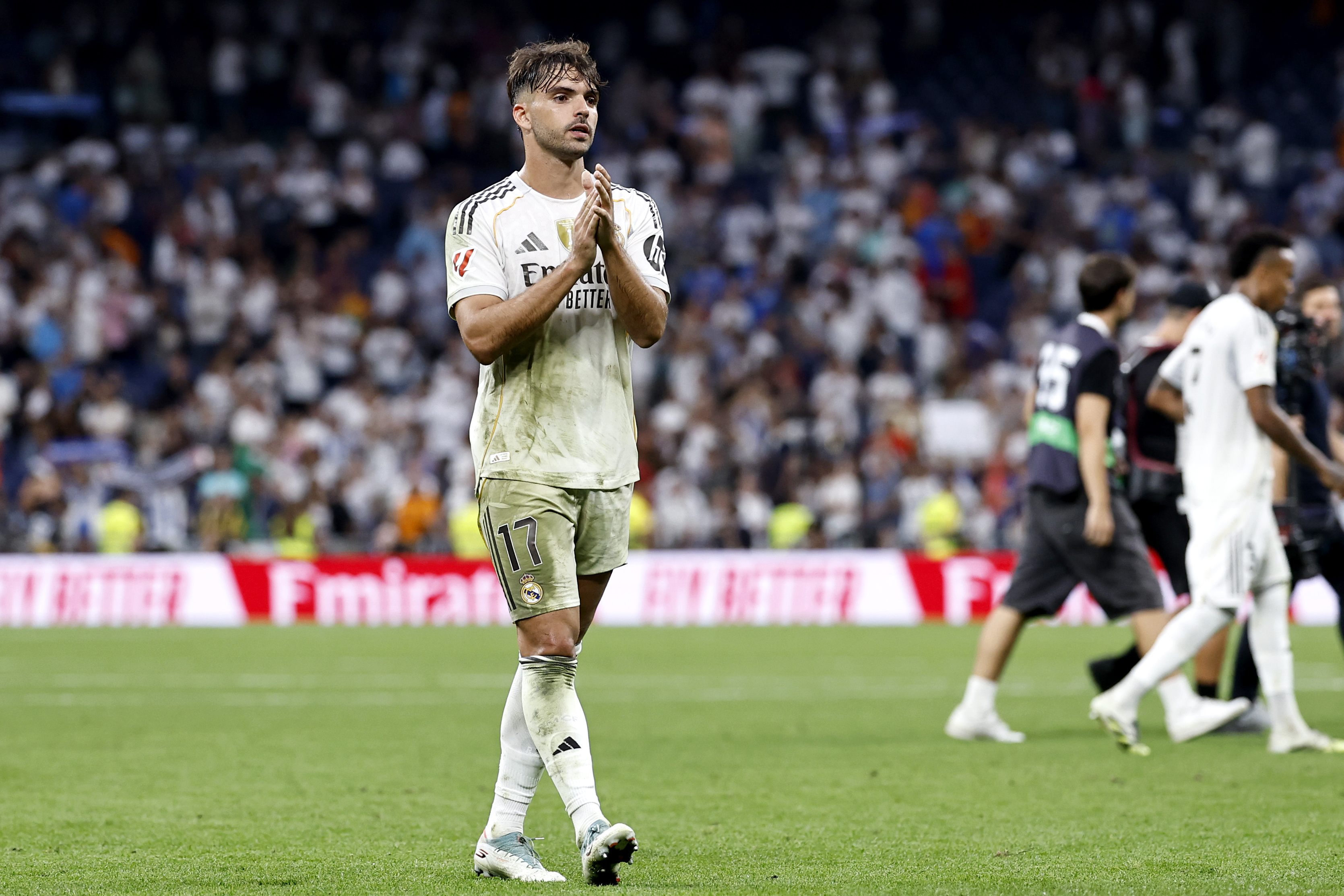 20/09/2025 PARTIDO PRIMERA DIVISION
REAL MADRID - ESPANYOL
ALEGRIA FIN DE PARTIDO RAUL ASENCIO