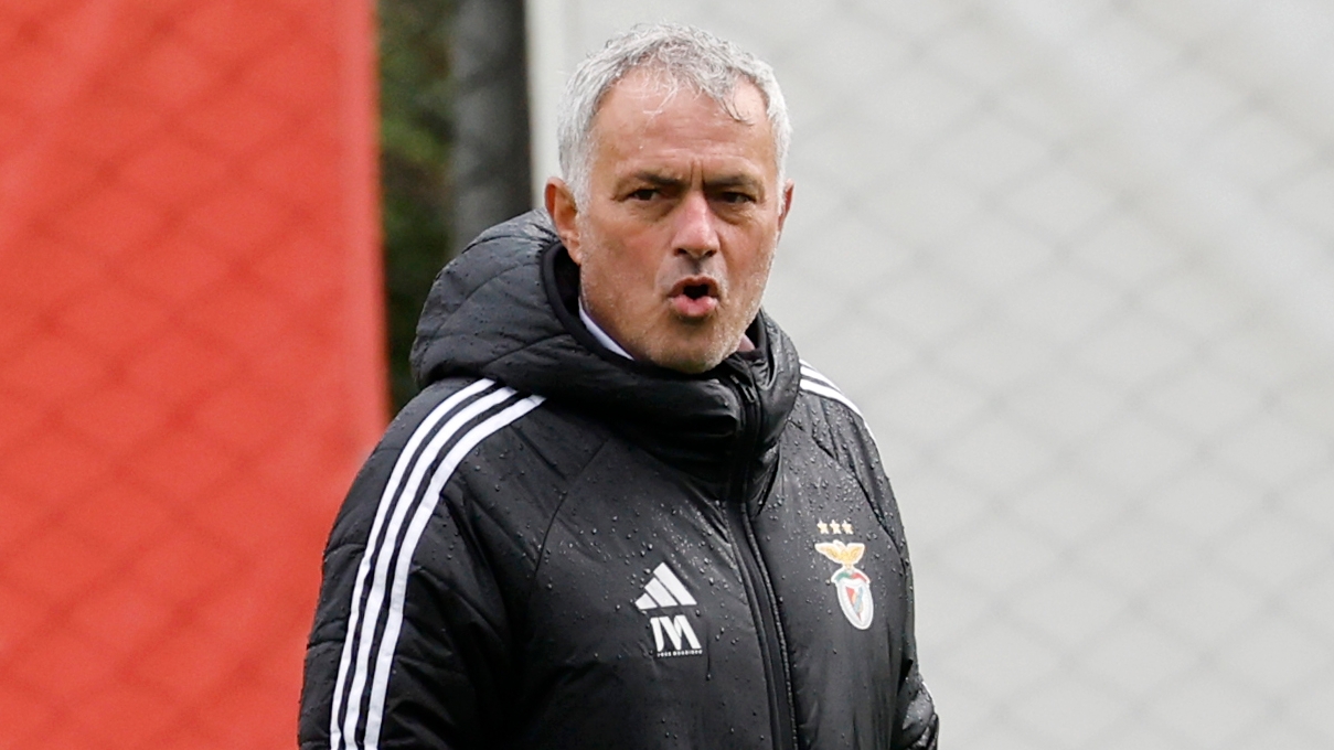 27/01/26 UEFA CHAMPIONS LEAGUE ENTRENAMIENTO BENFICA MOURINHO