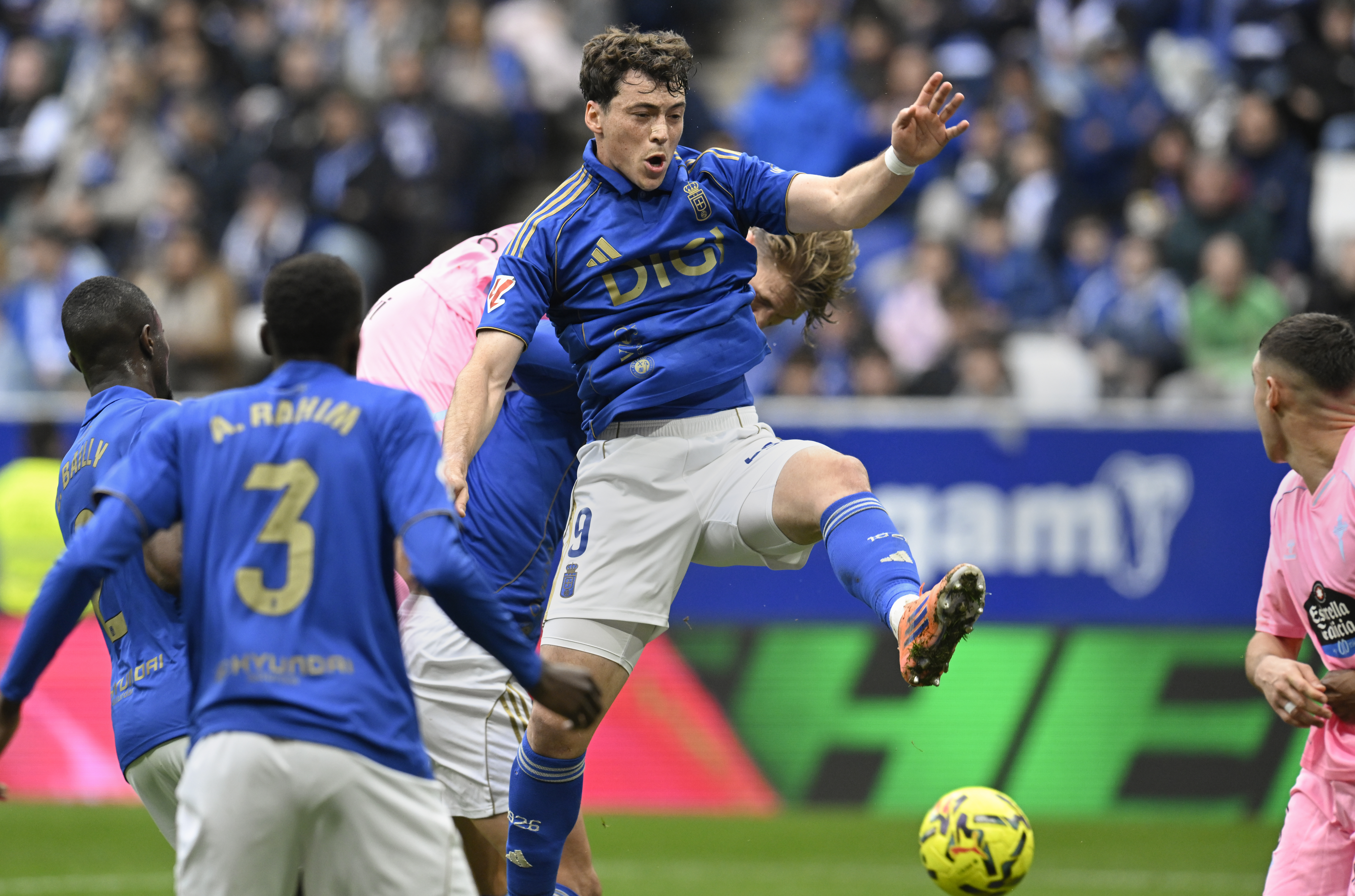 20/12/25  PATRTIDO PRIMERA DIVISOIN JORNADA 17 
OVIEDO - CELTA DE VIGO 
FEDERICO VIÑAS