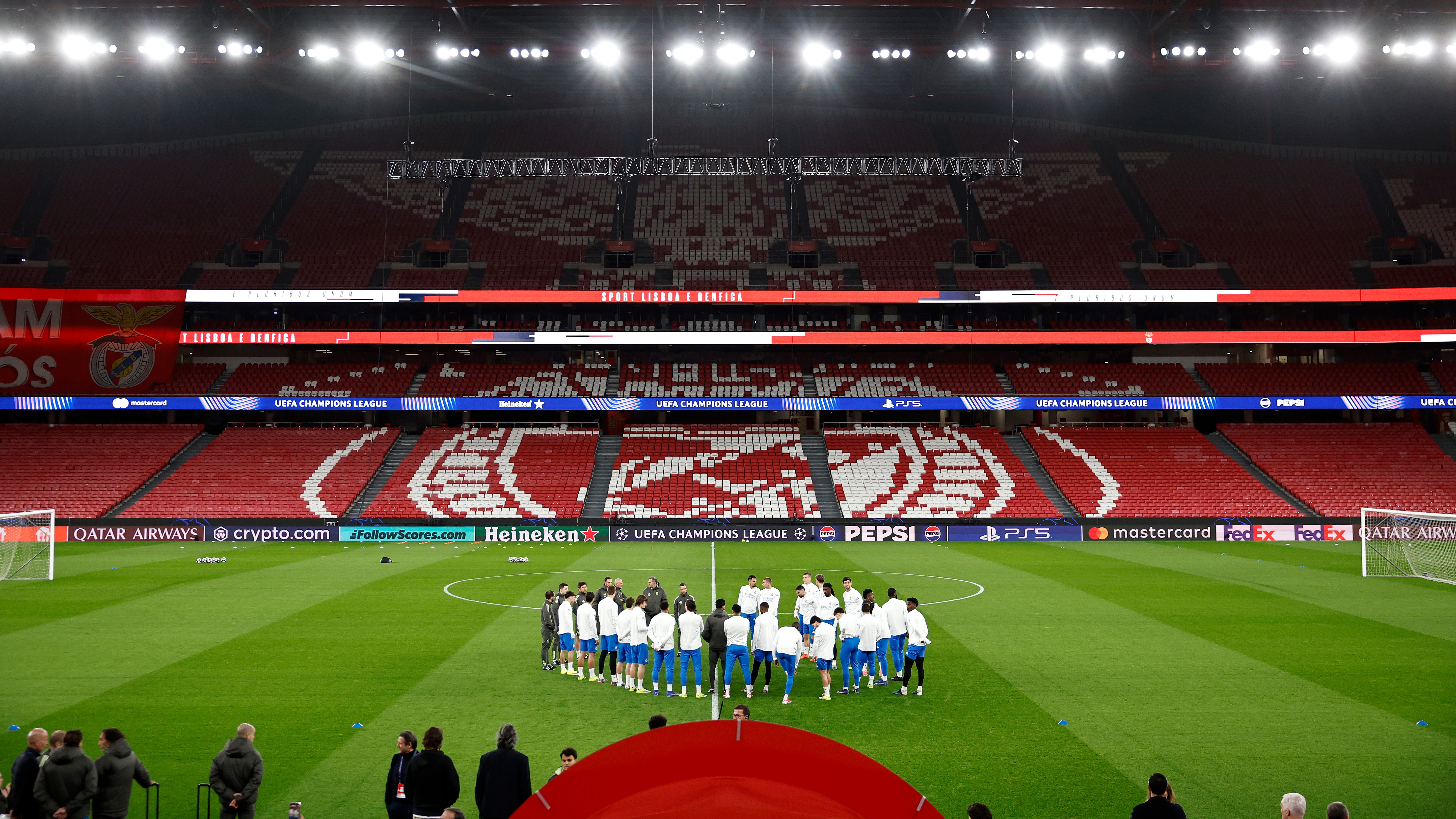 16/02/26  PREVIA CHAMPIONS LEAGUE 
DIECISEISAVOS IDA ENTRENAMIENTO
BENFICA - REAL MADRID
GRUPO CHARLA ALVARO ARBELOA