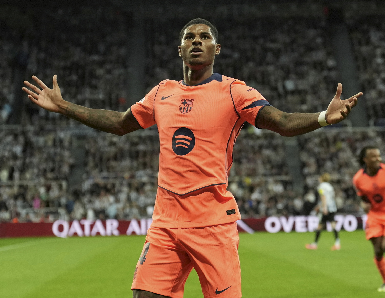 0-2. Rashford celebra el segundo tanto.