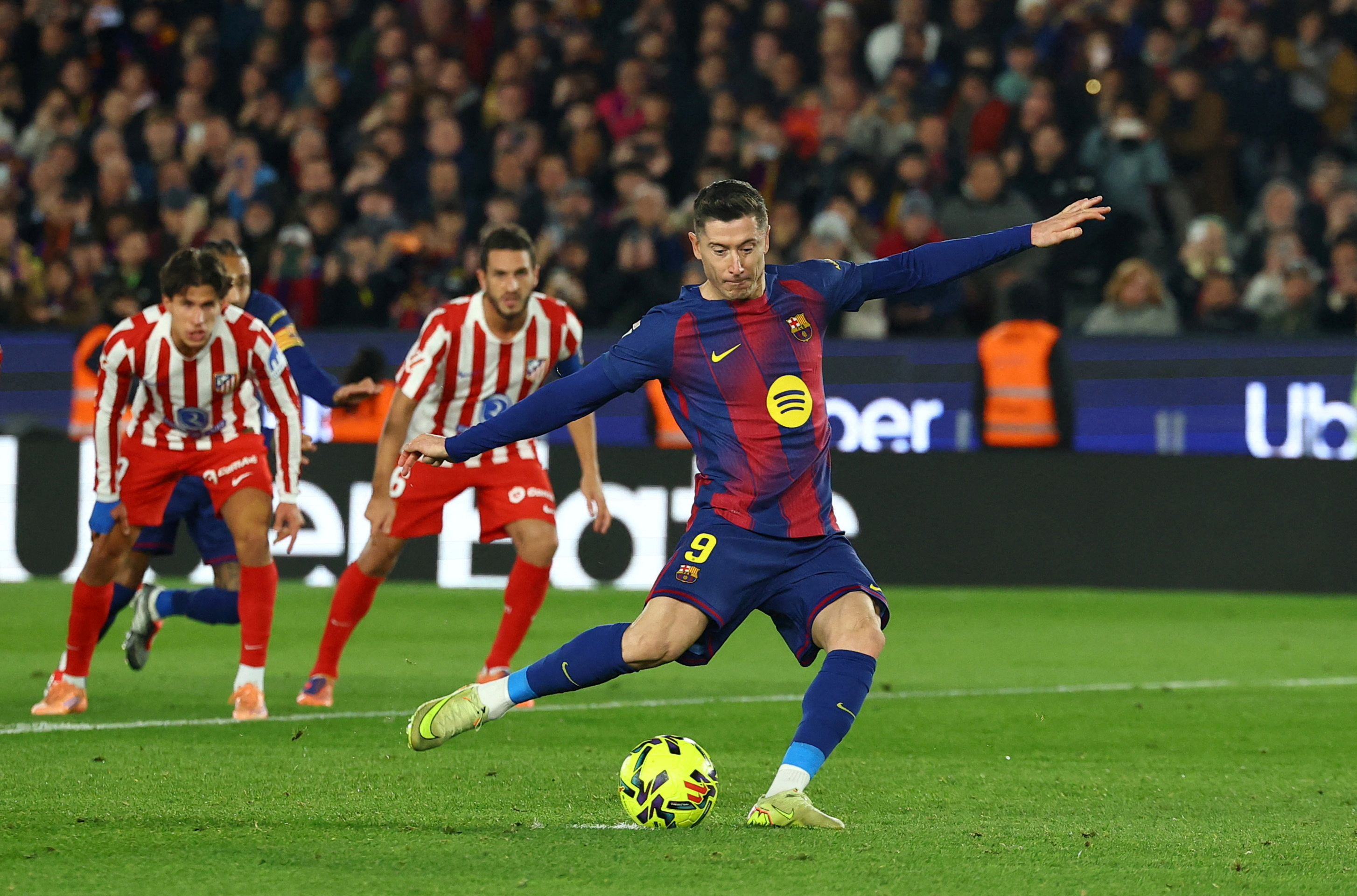 FILE PHOTO: Soccer Football - LaLiga - FC Barcelona v Atletico Madrid - Spotify Camp Nou, Barcelona, Spain - December 2, 2025 FC Barcelona's Robert Lewandowski misses a chance to score from the penalty spot REUTERS/Albert Gea/File Photo