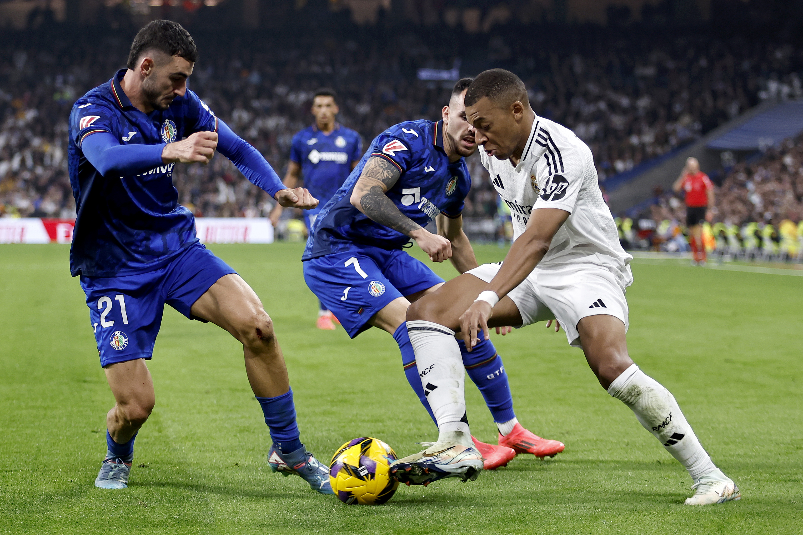 JUAN IGLESIAS KYLIAN MBAPPE SOLA 