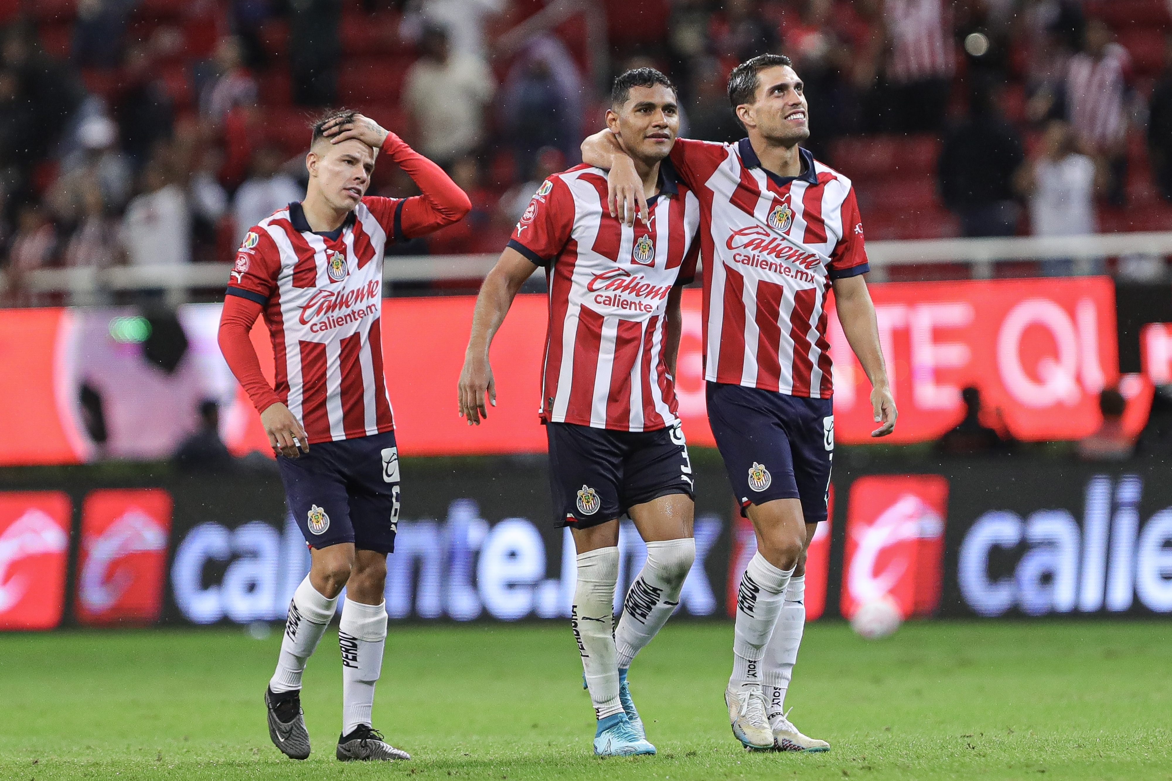 Chivas not slowing down as Paunovic's squad moves up in Liga MX standings