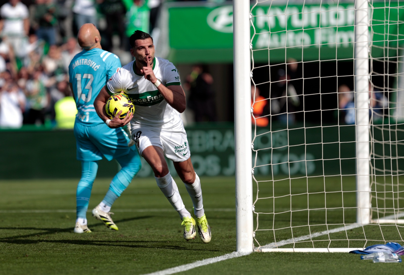 Elche y Espanyol se quedan a medias