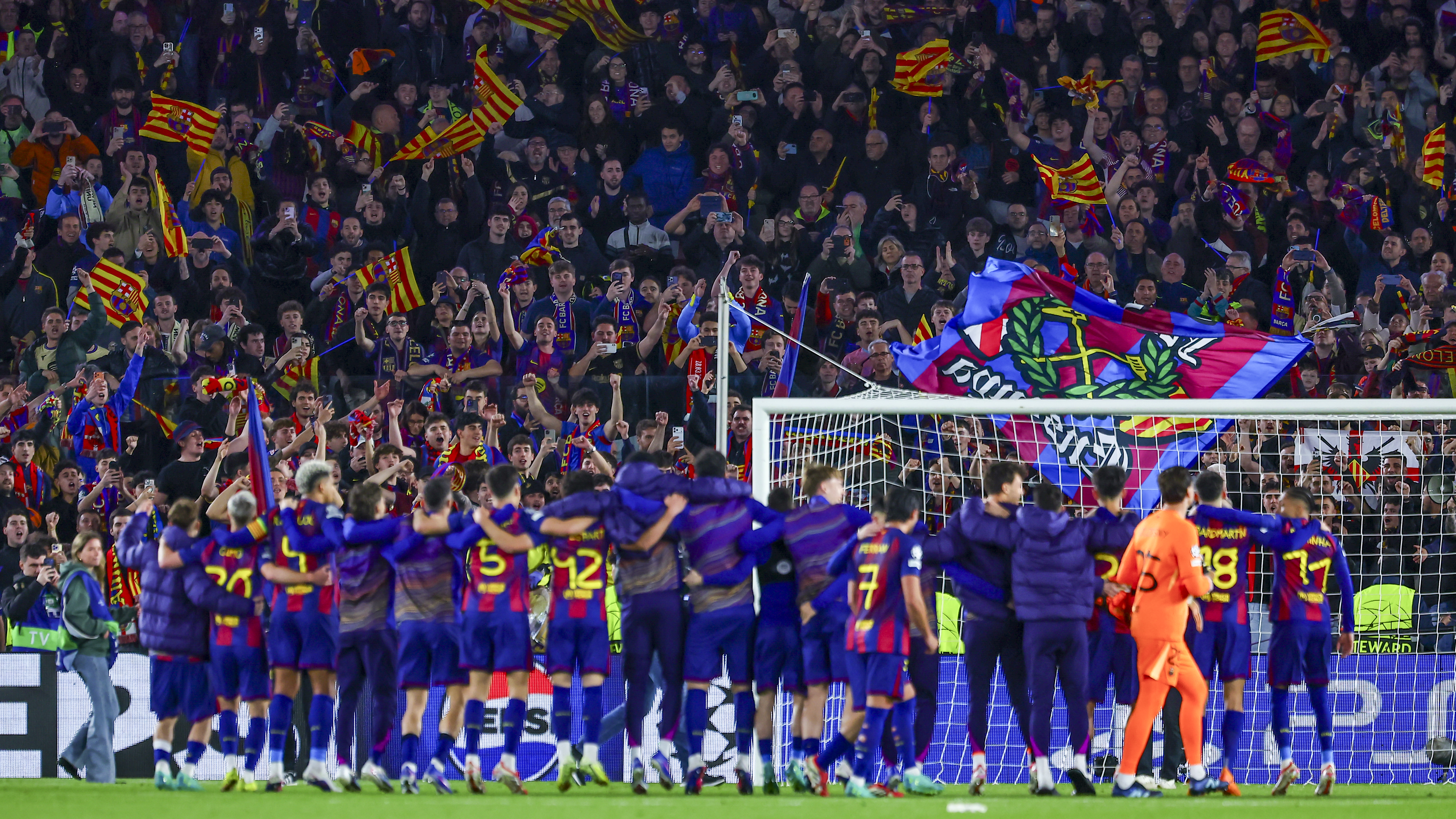 18/03/26 CAMPIONS LEAGUE PARTIDO VUELTA OCTAVOS 
FC BARCELONA - NEWCASTLE UNITED 
GRADA DE ANIMACION  SEGUIDORES 
