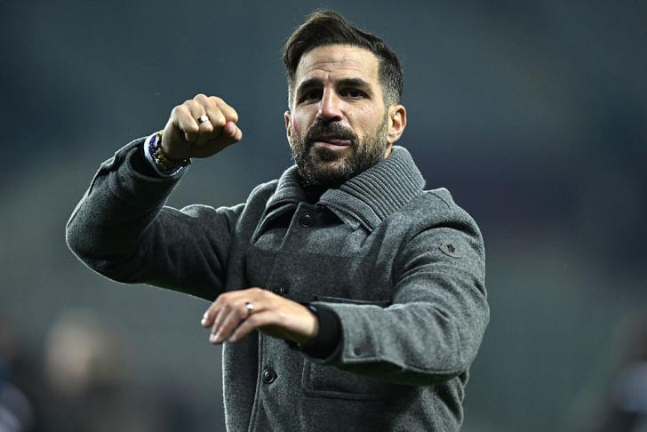 Cesc solo entrenará al Como en Italia