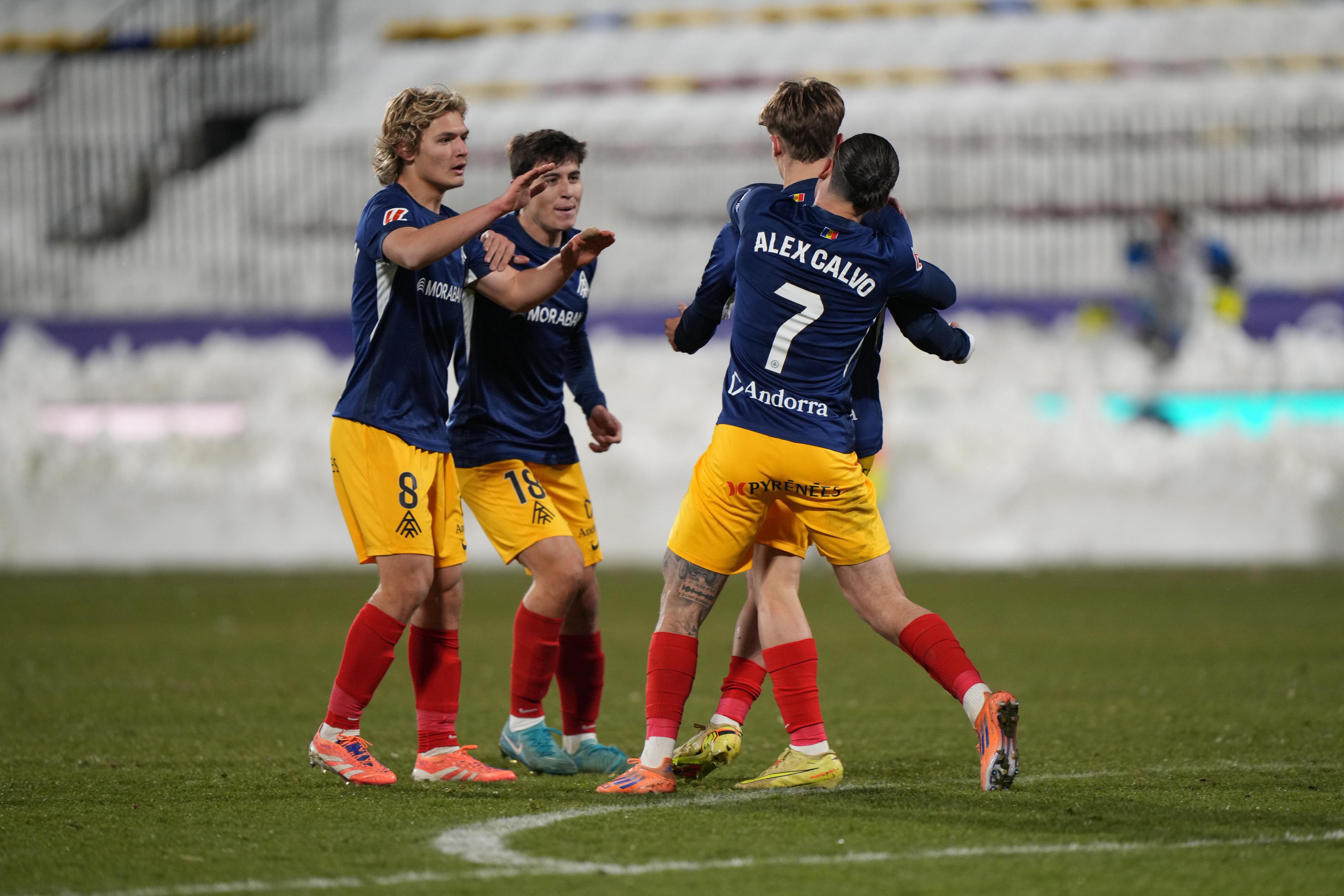 Una parte para cada uno, un punto para ambos