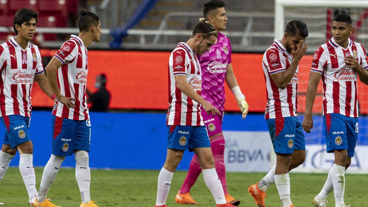 PUMAS vs CHIVAS: Horario y en qué canal VER EN VIVO, Jornada 8 Apertura 2021