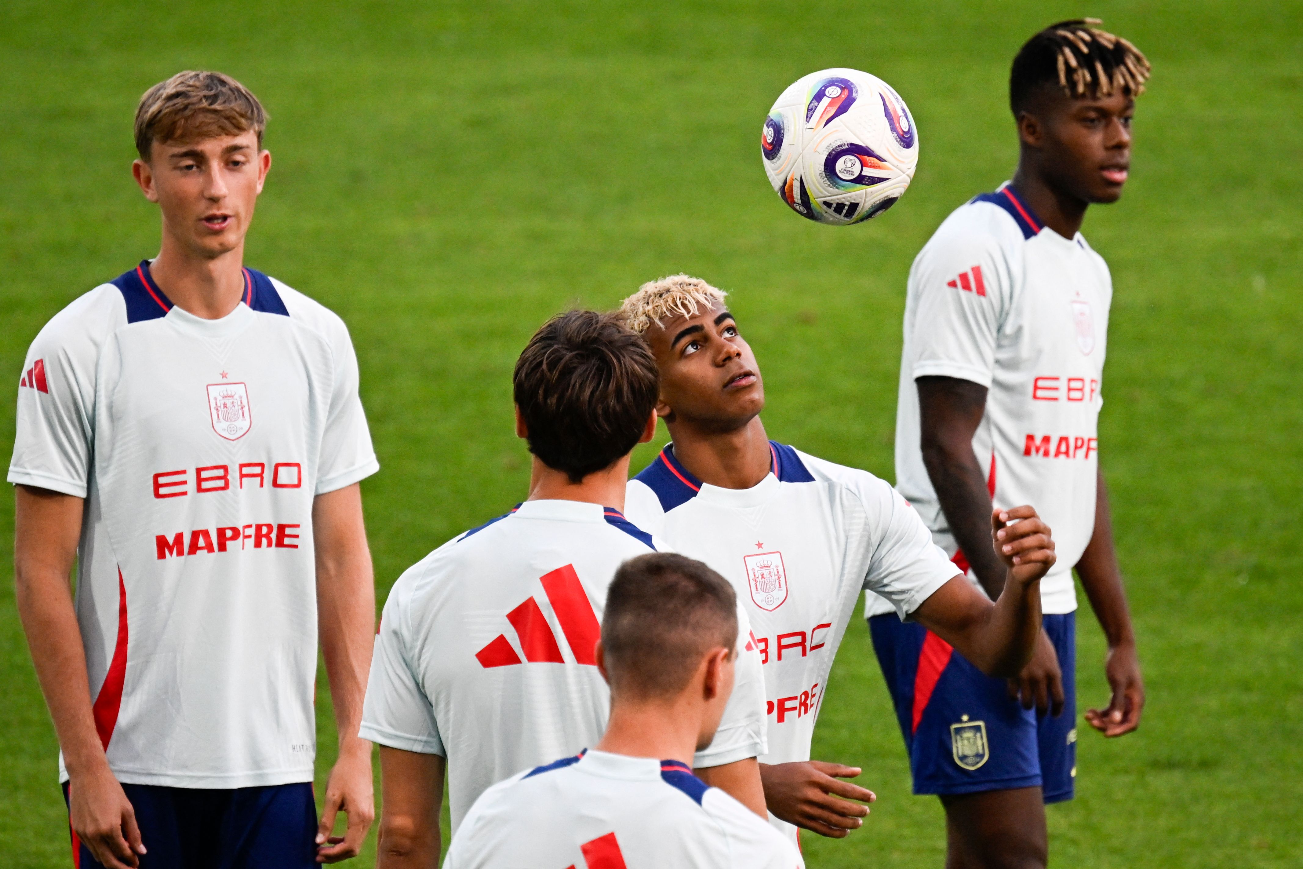 España, con seis bajas importantes