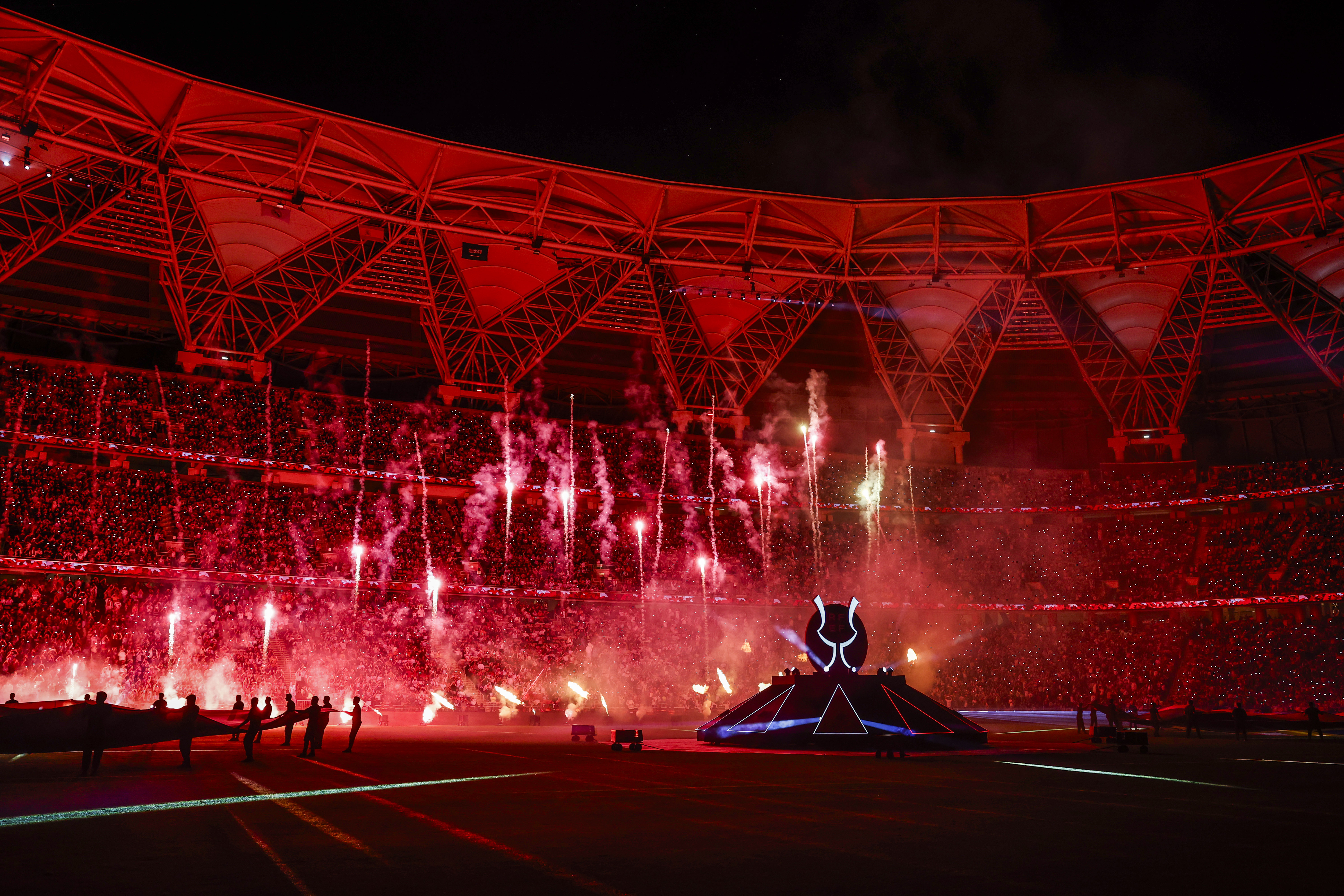 El fútbol español es bienvenido en Arabia Saudí; Amnistía Internacional y los derechos humanos, no