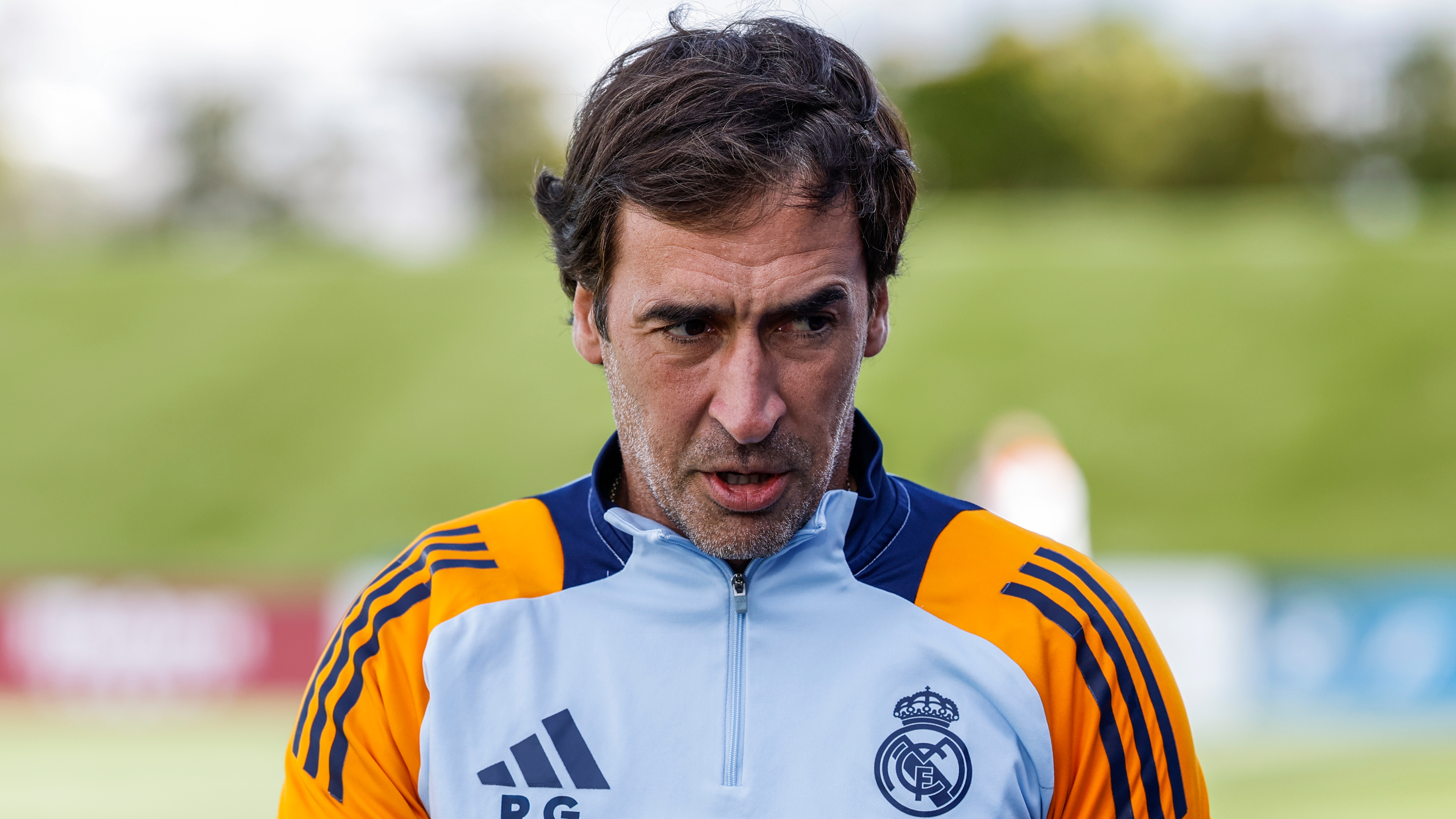 Raúl sigue en la recámara