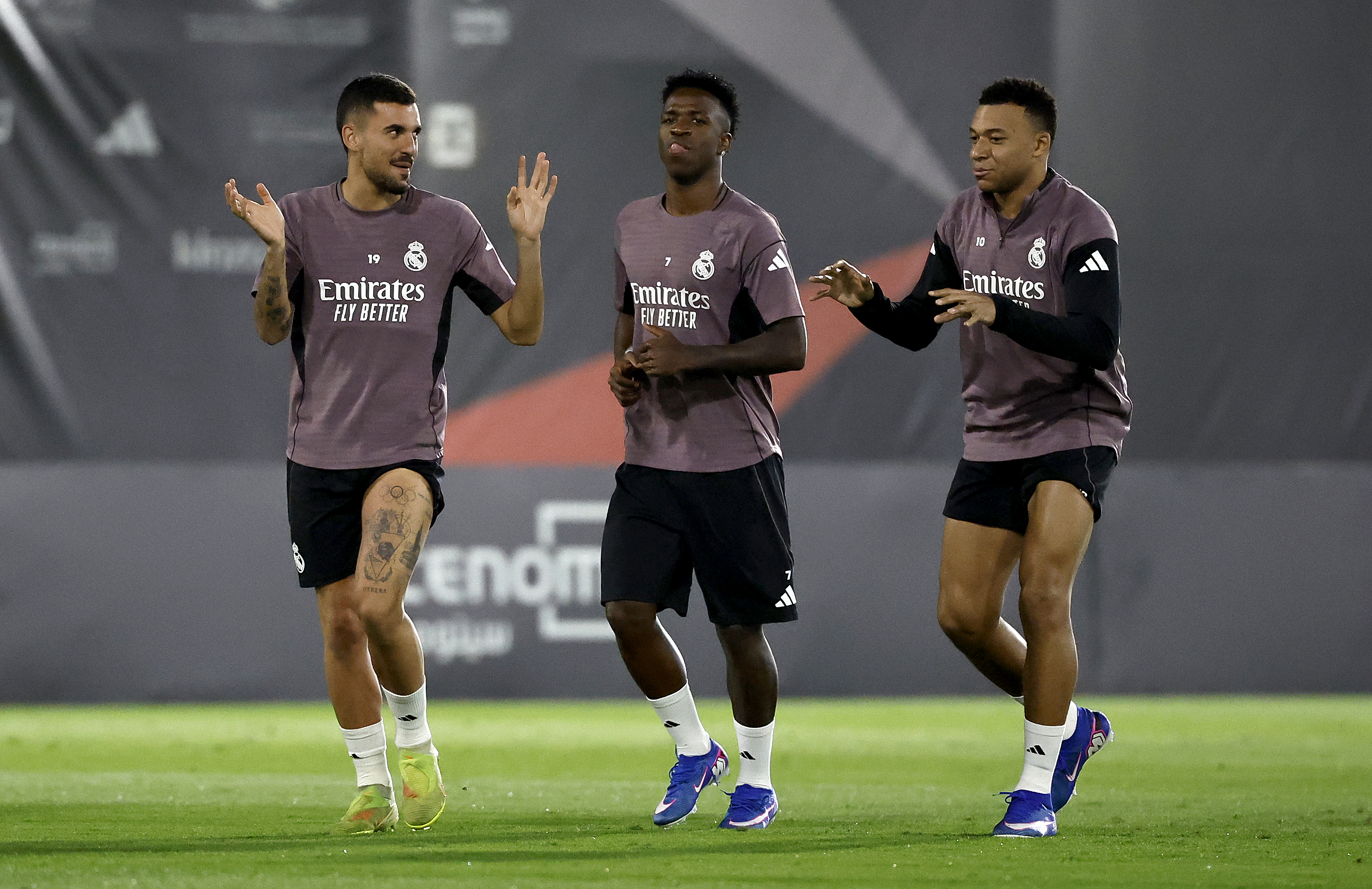 Ceballos, Vinicius y Mbappé.