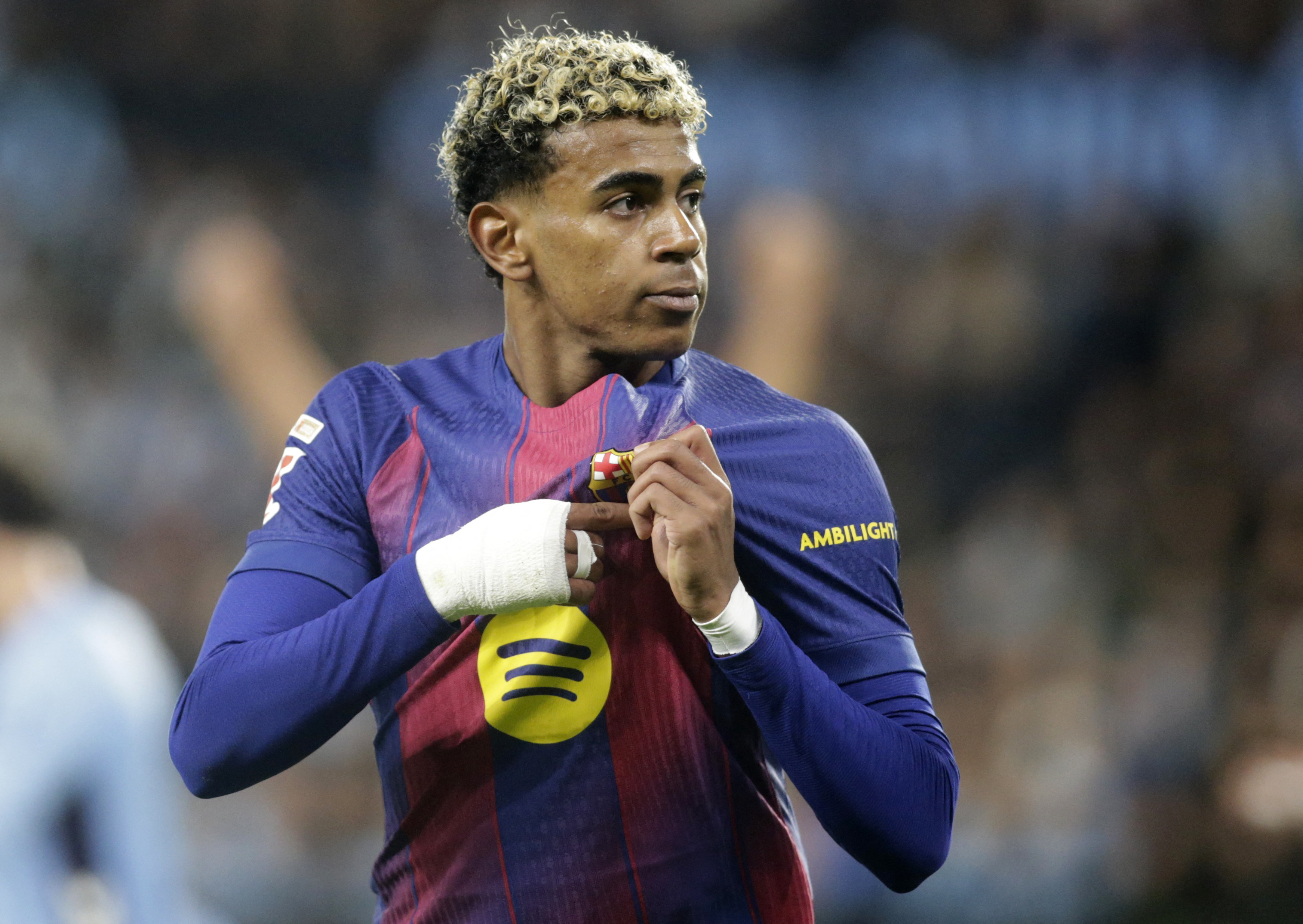 Soccer Football - LaLiga - Celta Vigo v FC Barcelona - Estadio de Balaidos, Vigo, Spain - November 9, 2025 FC Barcelona's Lamine Yamal celebrates scoring their third goal REUTERS/Miguel Vidal