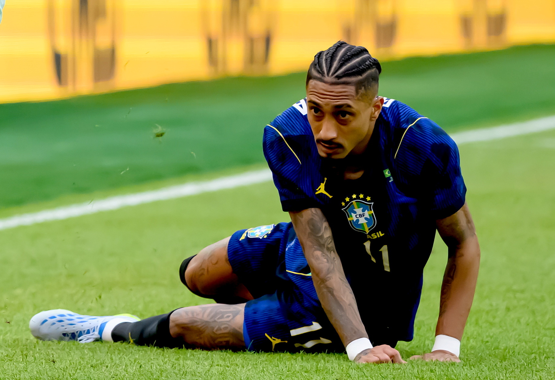 Foxborough (United States), 26/03/2026.- Kylian Mbappe (L) of France escapes Raphinha of Brazil during the international friendly match between Brazil and France in Foxborough, Massachusetts, USA, 26 March 2026. (Futbol, Amistoso, Brasil, Francia) EFE/EPA/ADAM RICHINS
PUBLICADA 27/03/26 NA MA14 4COL