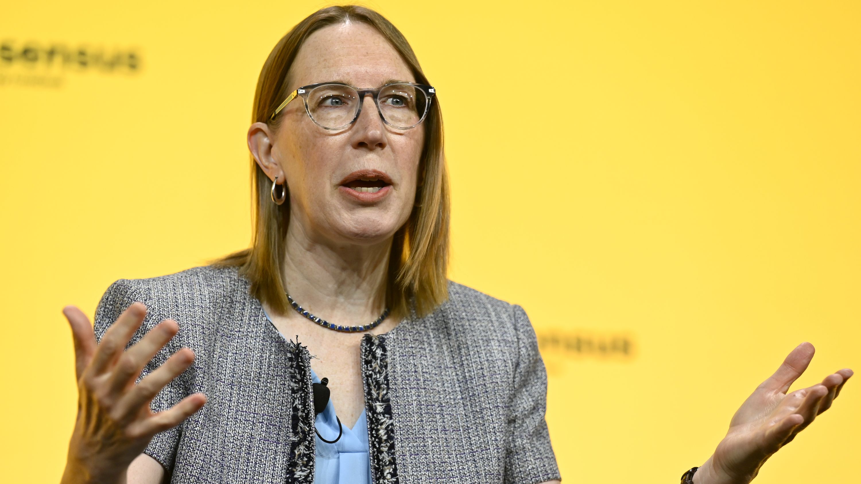 Blockchain Association taps crypto-savvy CFTC commissioner as new CEO  before midterm clock runs out – DL News