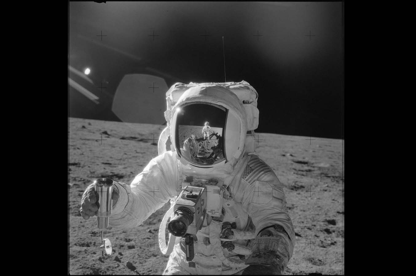 Hasselblad En édition Limitée - Dark Slide Plaqué Or - 10 Ans Sur La Lune - Neuf