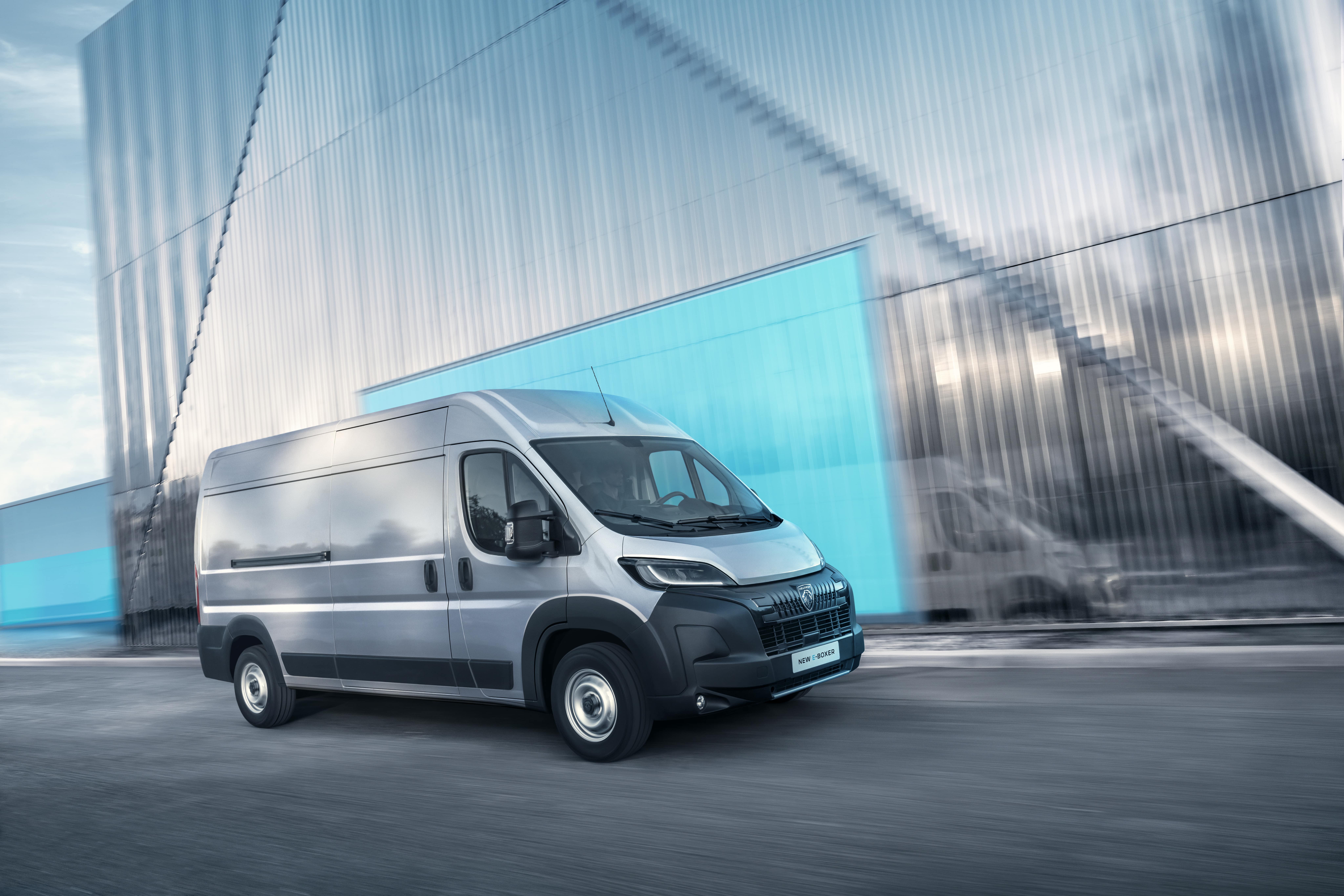 Peugeot BOXER TOLE 333 L1H1 BLUEHDI 140 S&S PREMIUM Bleu