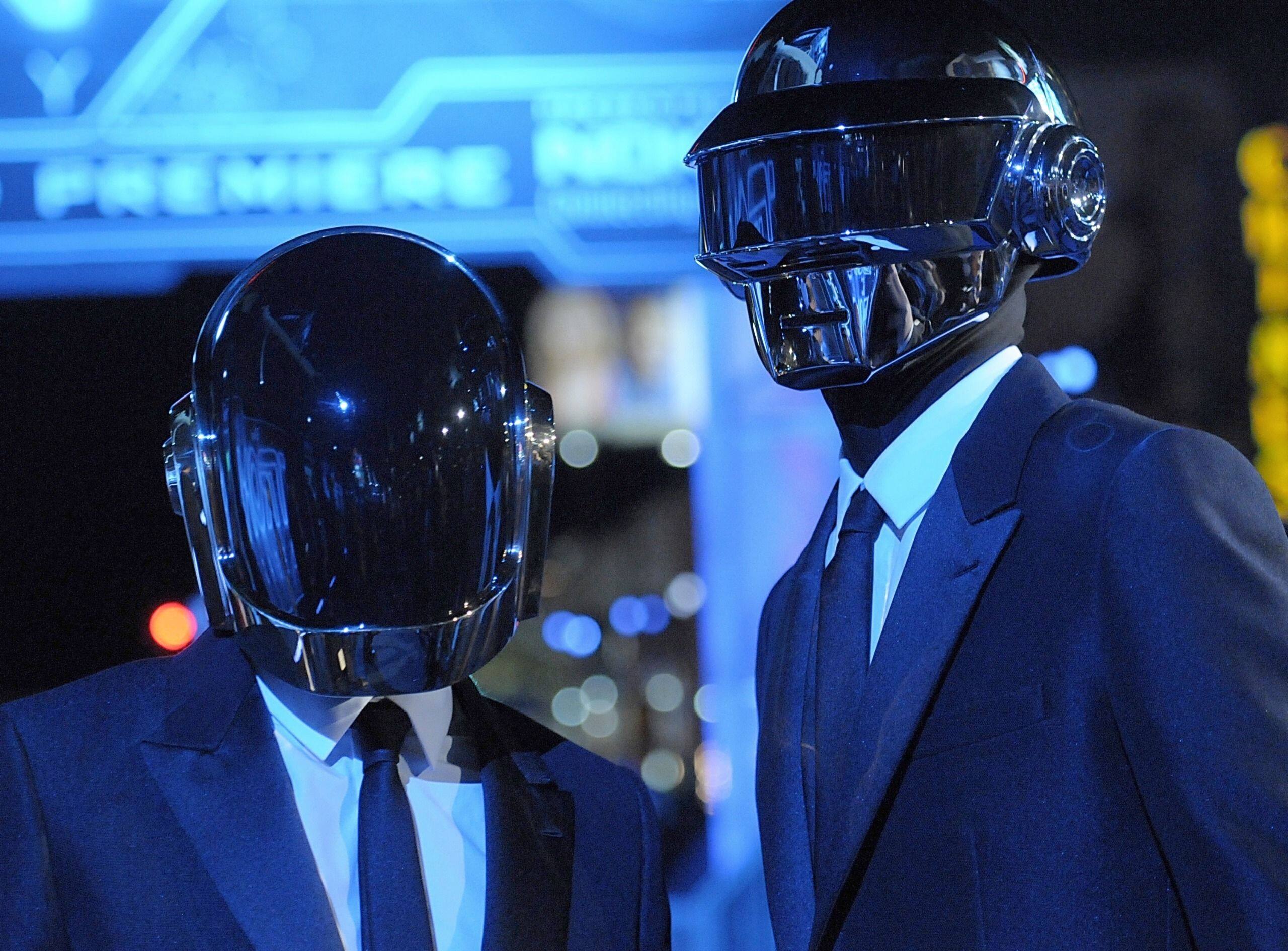 Pourquoi Les Daft Punk Se Sont Séparés Séparation de Daft Punk: des proches du duo français expliquent le pourquoi!  - La DH/Les Sports+