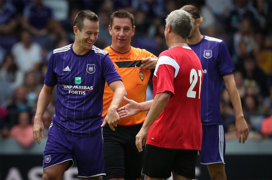 Anderlecht bat le RWDM avec un triplé de Frutos dans le Derby des