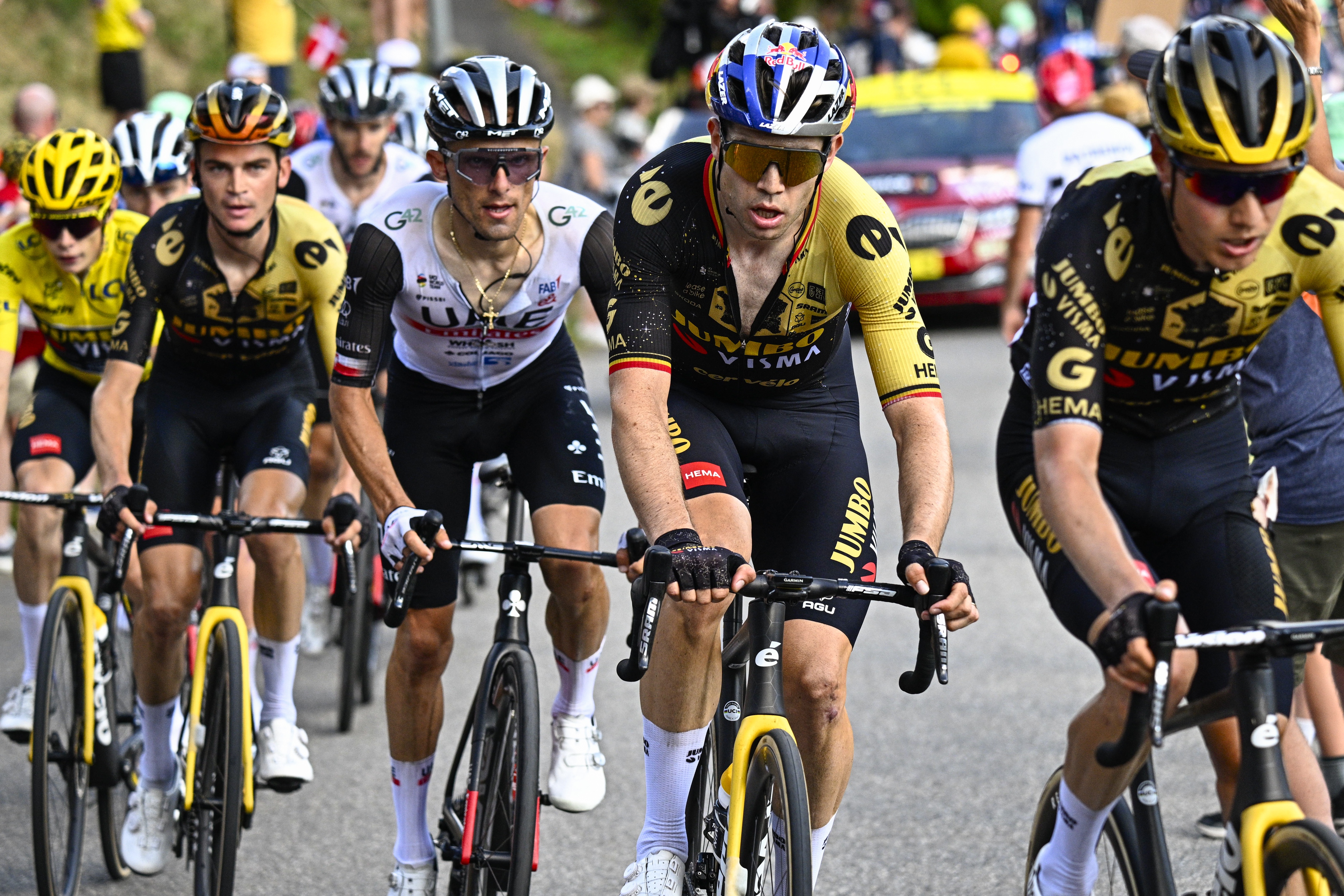 Critérium d'après-Tour d'Herentals : Wout van Aert s'impose face à son  public pour sa première course après le Tour de France - Le Soir