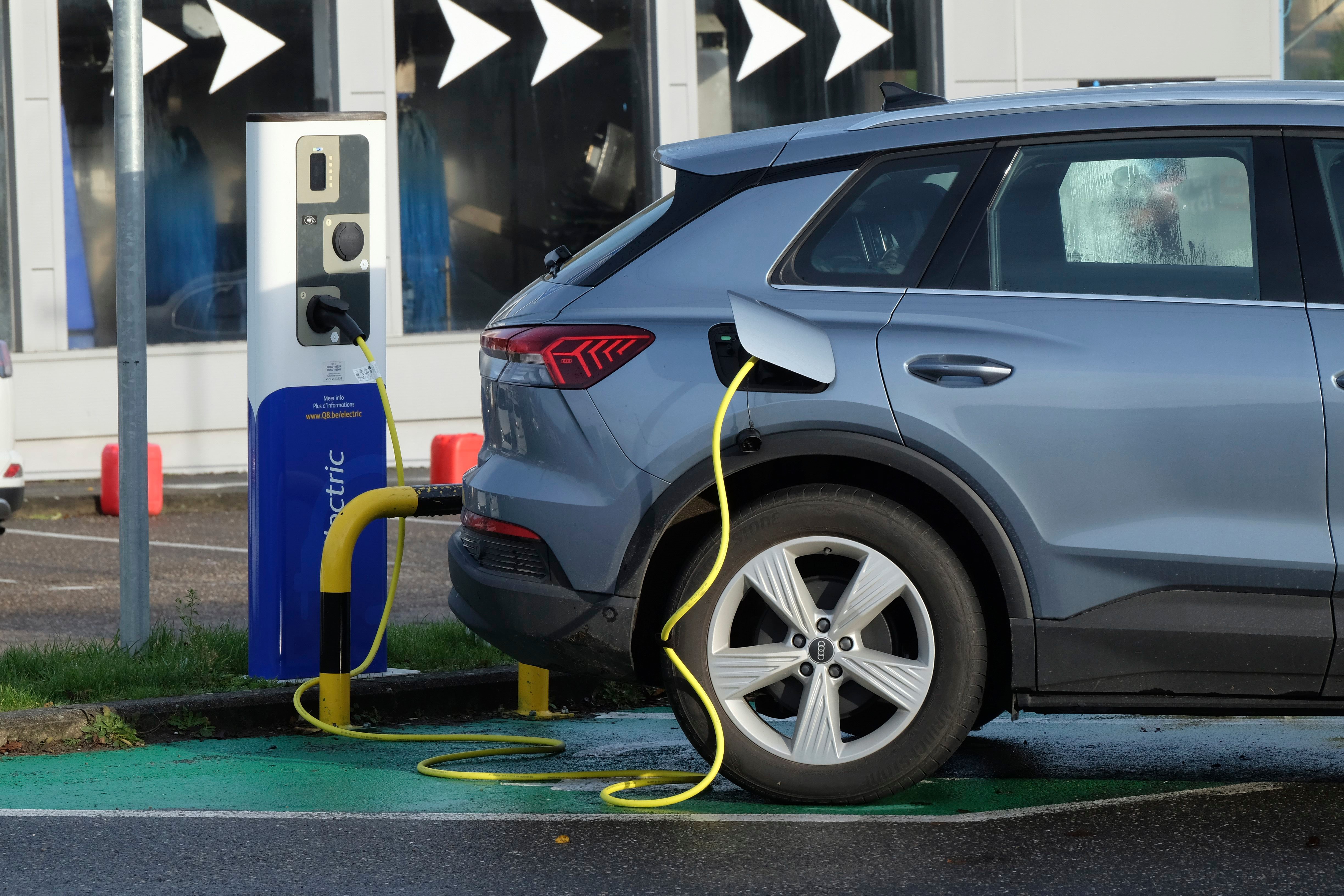 Recharger 80% d'une voiture électrique en 30 minutes, bientôt possible  partout en Europe
