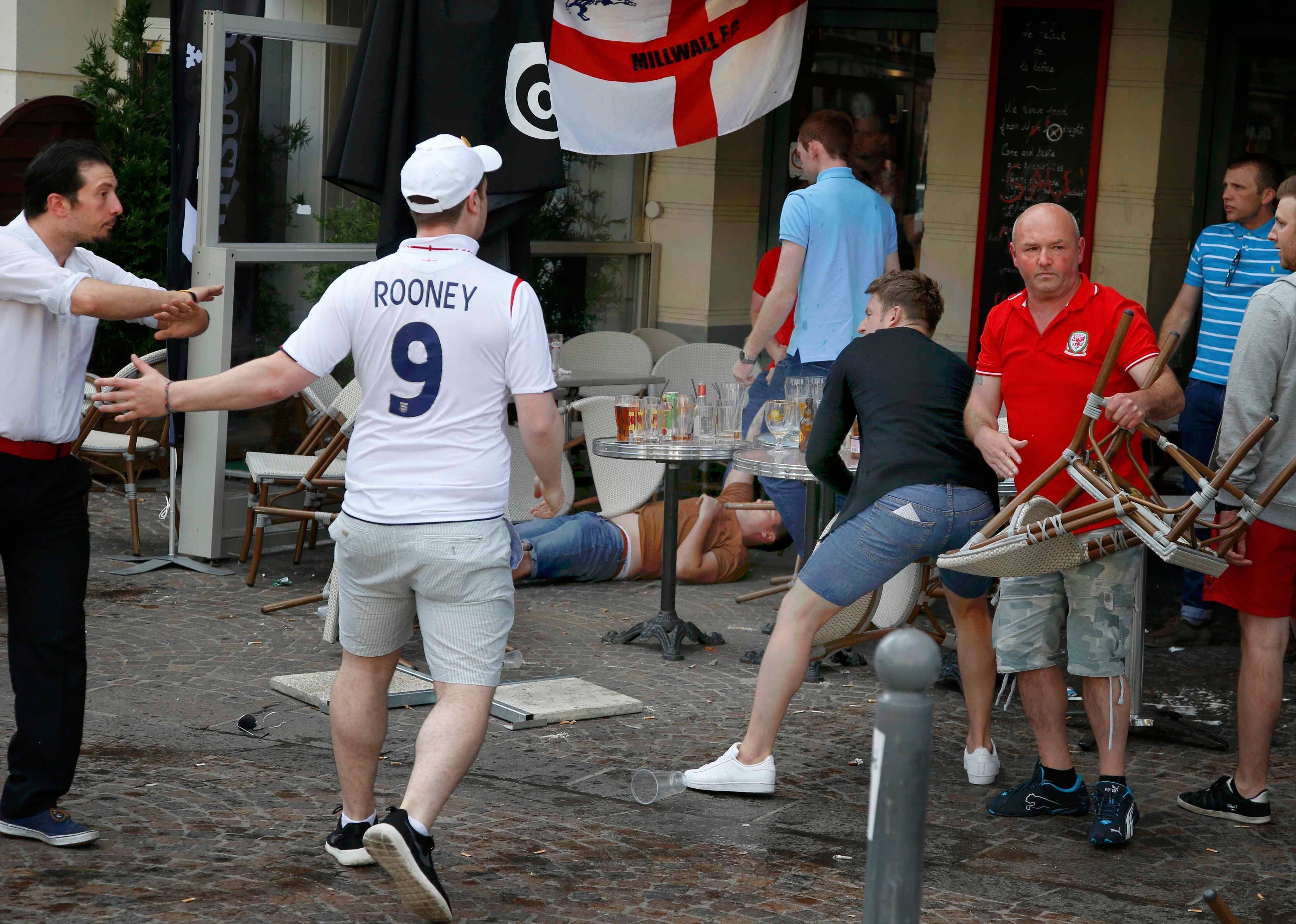 rencontre entre hooligans