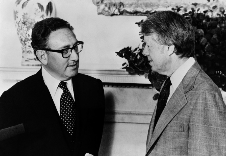 Diplomatie (Grand format - Autre 1996), de Henry Kissinger