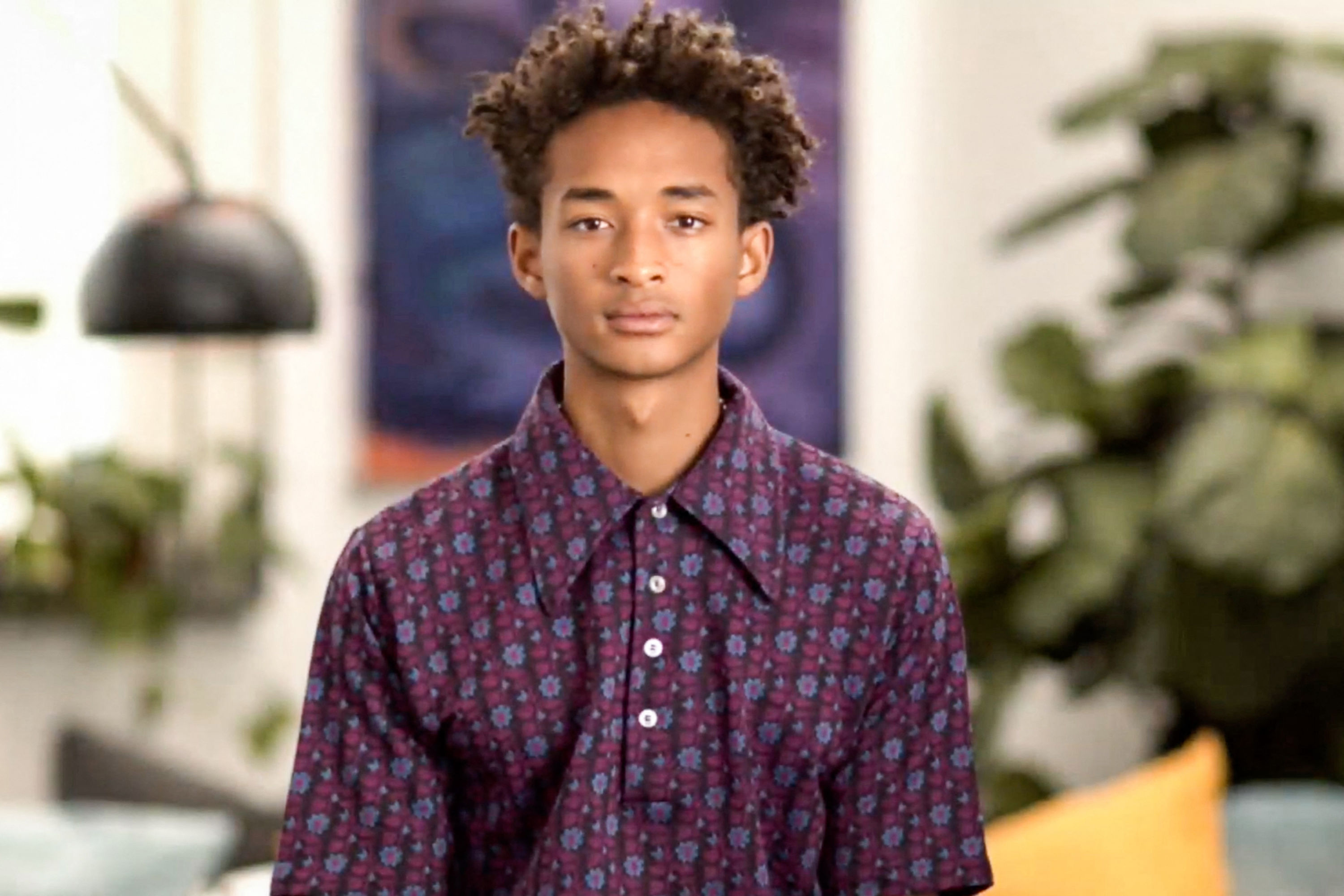 Kultur on X: Jaden Smith a annoncé qu'il ouvrira un restaurant dans lequel  les sans-abris pourront y manger gratuitement ! « Si t'es pas SDF, tu dois  non seulement payer, mais tu