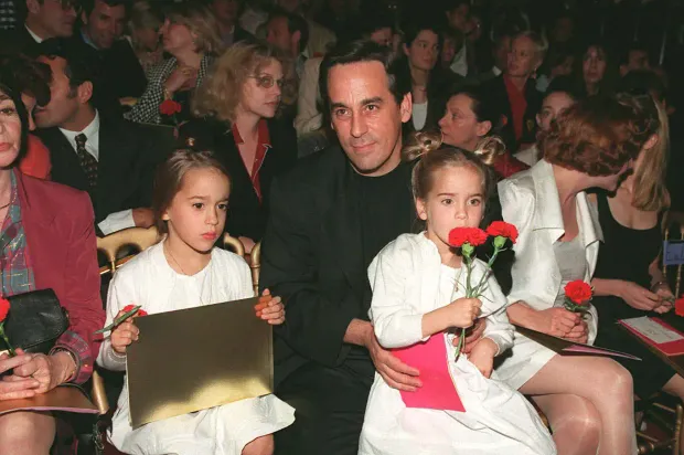 Mort de Thierry Ardisson : même s'il était un père absent, il était aimé par ses trois enfants - parismatch.be