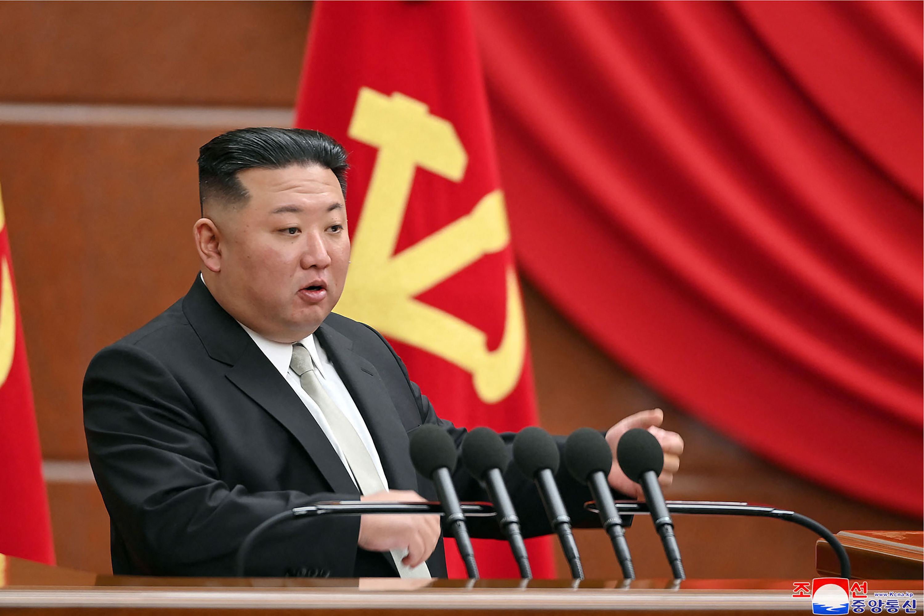Corée du Nord : Kim Jong-un annonce de nouveaux objectifs militaires pour  2023