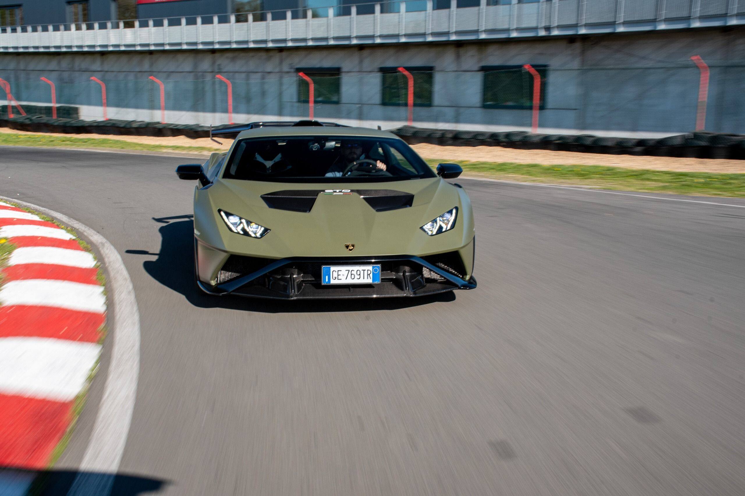 Lamborghini Huracan STO : échappée d'un circuit