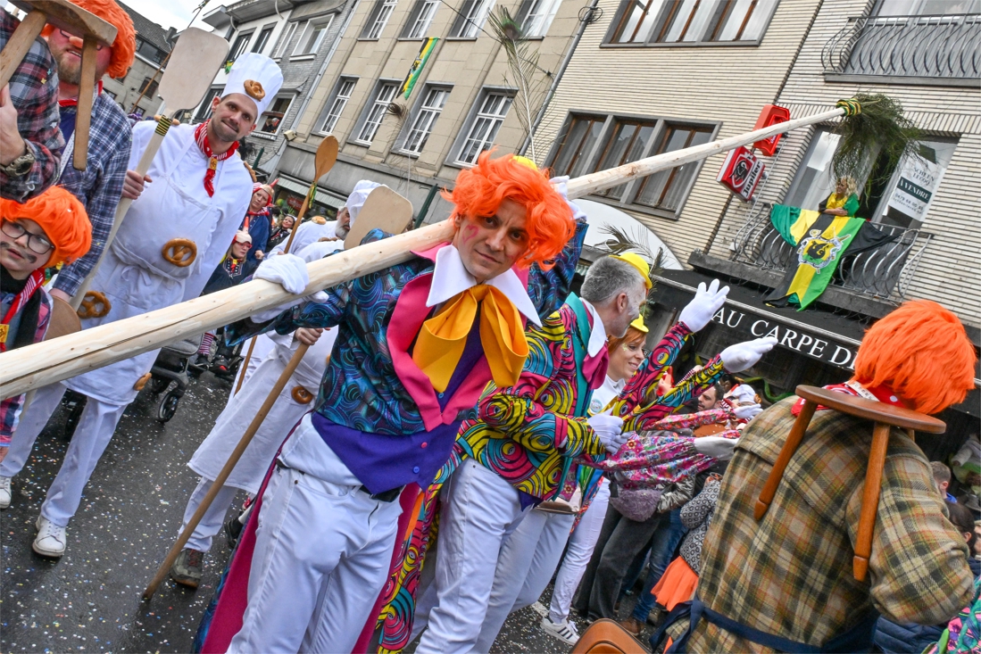 Carnaval de Malmedy, la danse de la haguette. - Vidéo Dailymotion