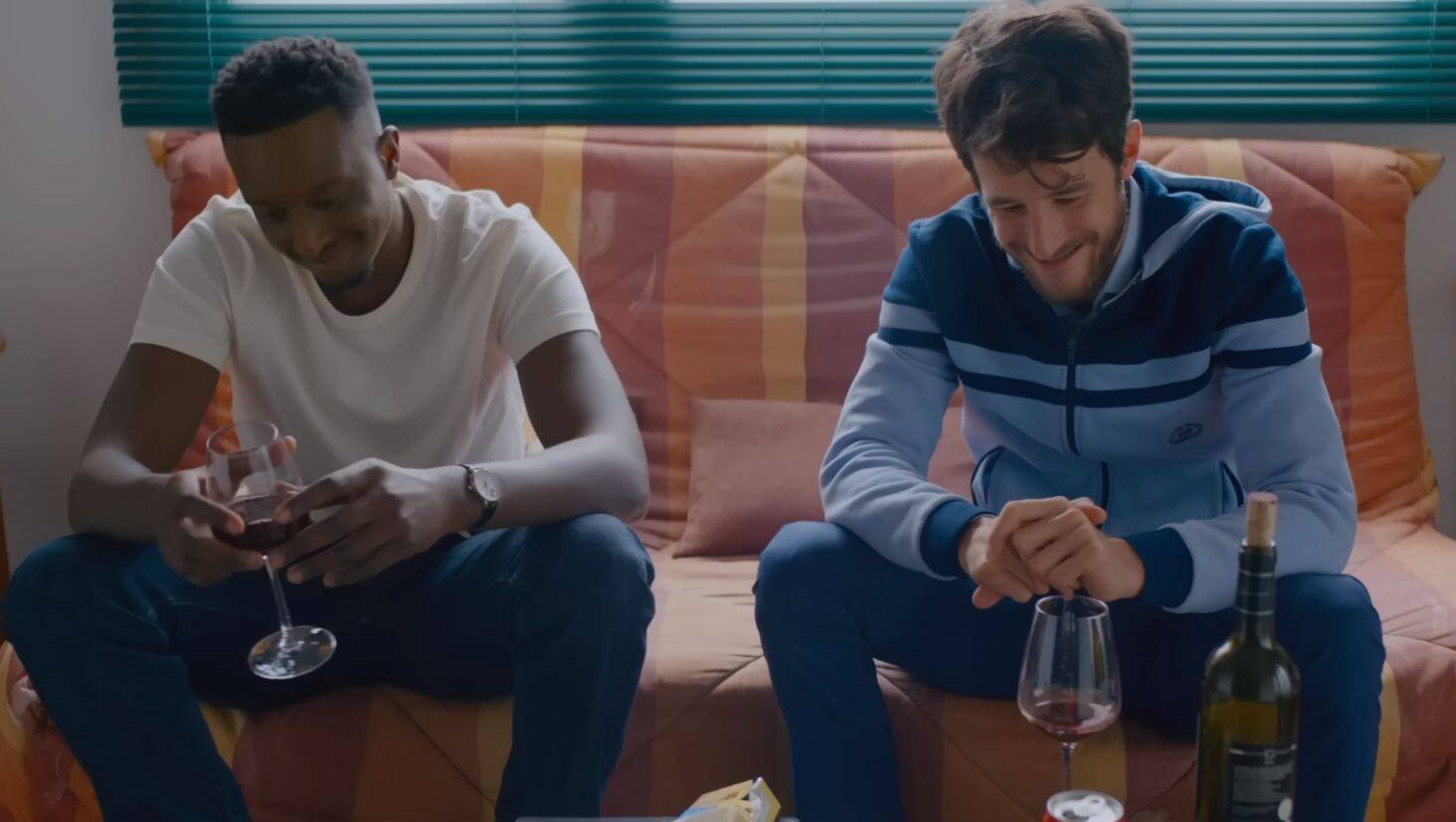 Jumeaux Mais Pas Trop Critique Jumeaux mais pas trop" : Ahmed Scylla face à Bertrand Usclat, jamais deux  sans toi - La Libre