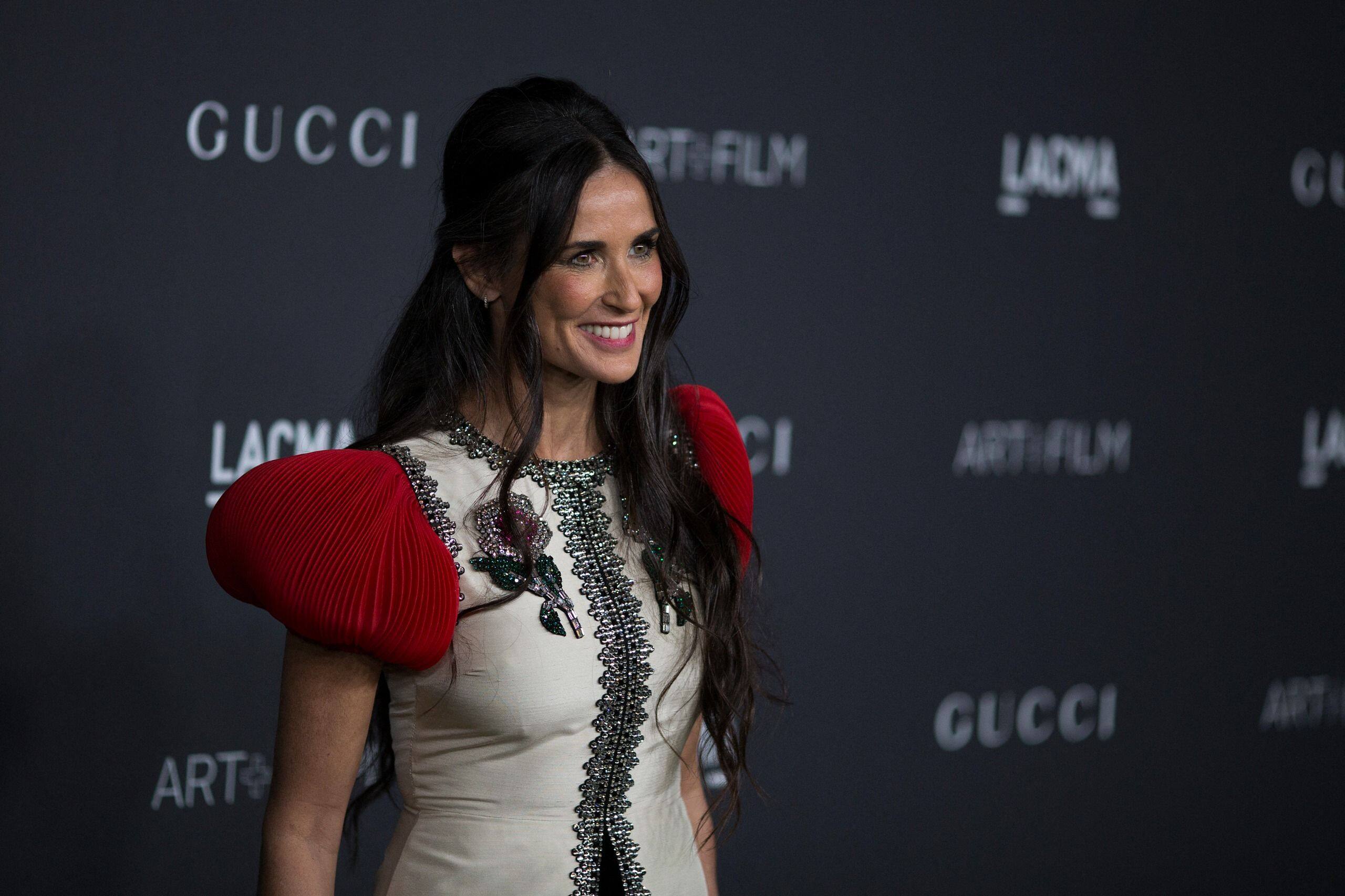 Ana de Armas Suffers Wardrobe Malfunction in Louis Vuitton Dress