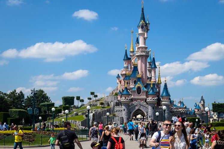 Les 30 ans de Disneyland Paris en cinq chiffres - Moustique