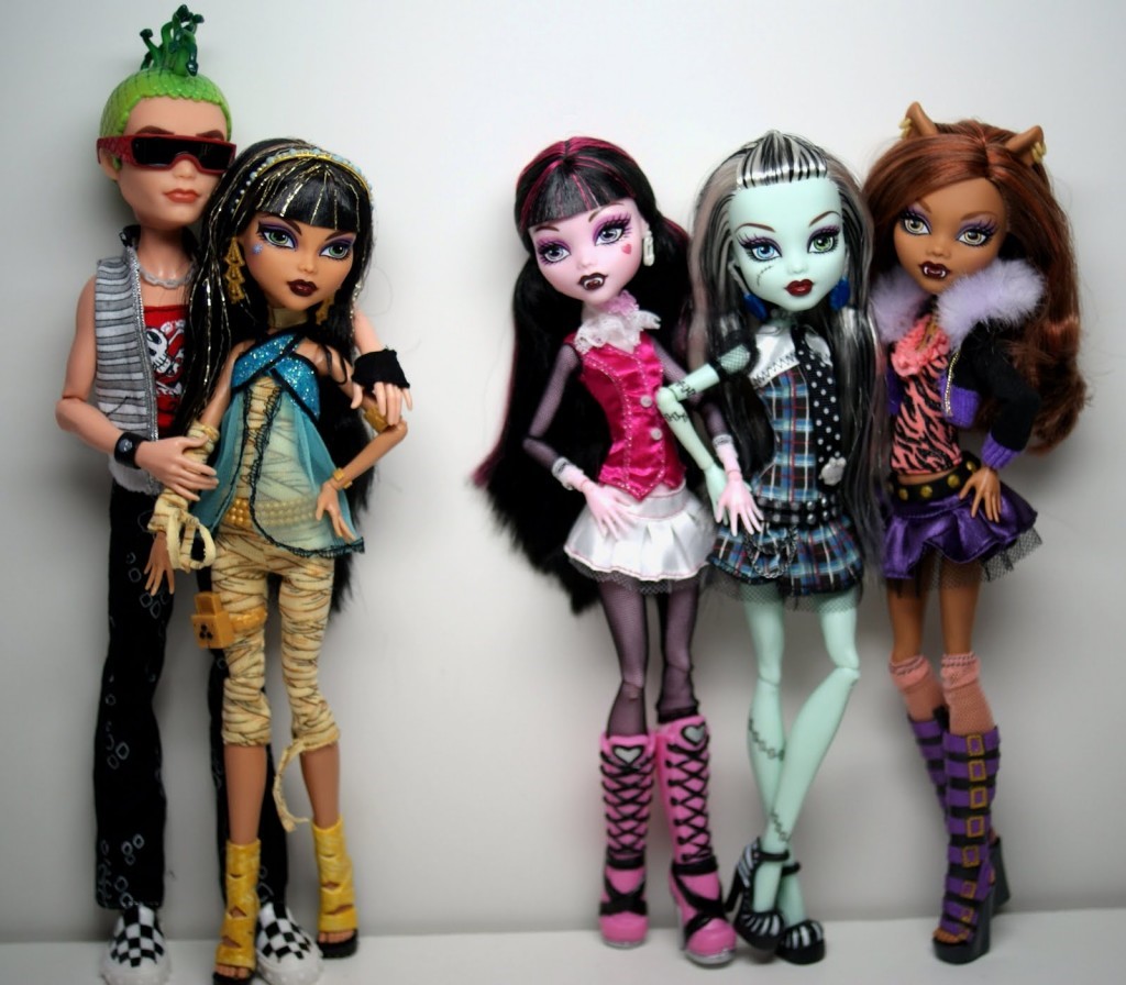 Monster sale high prenom