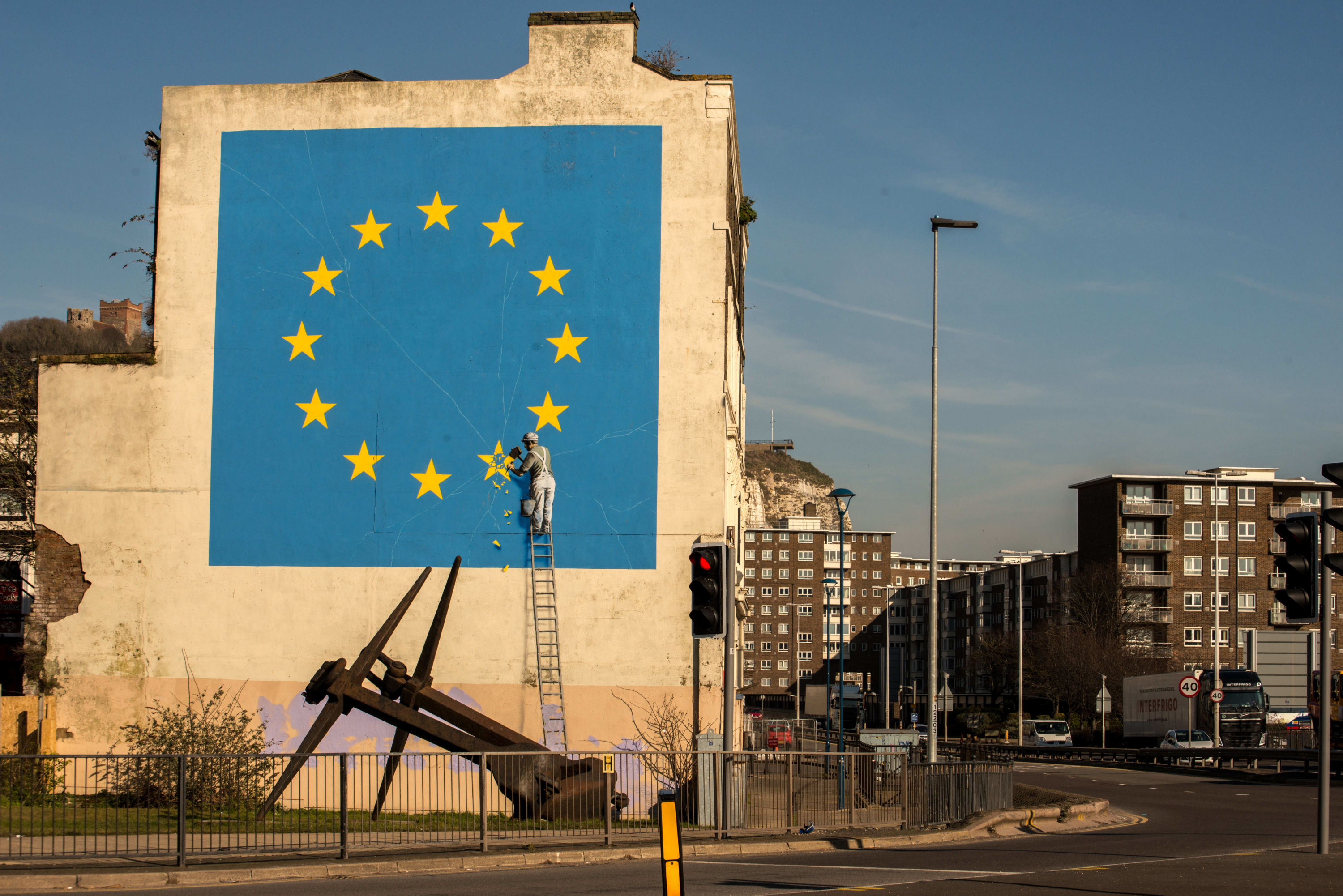 Le message piquant de Banksy après l'enchère ahurissante d'une de ses  oeuvres - parismatch.be