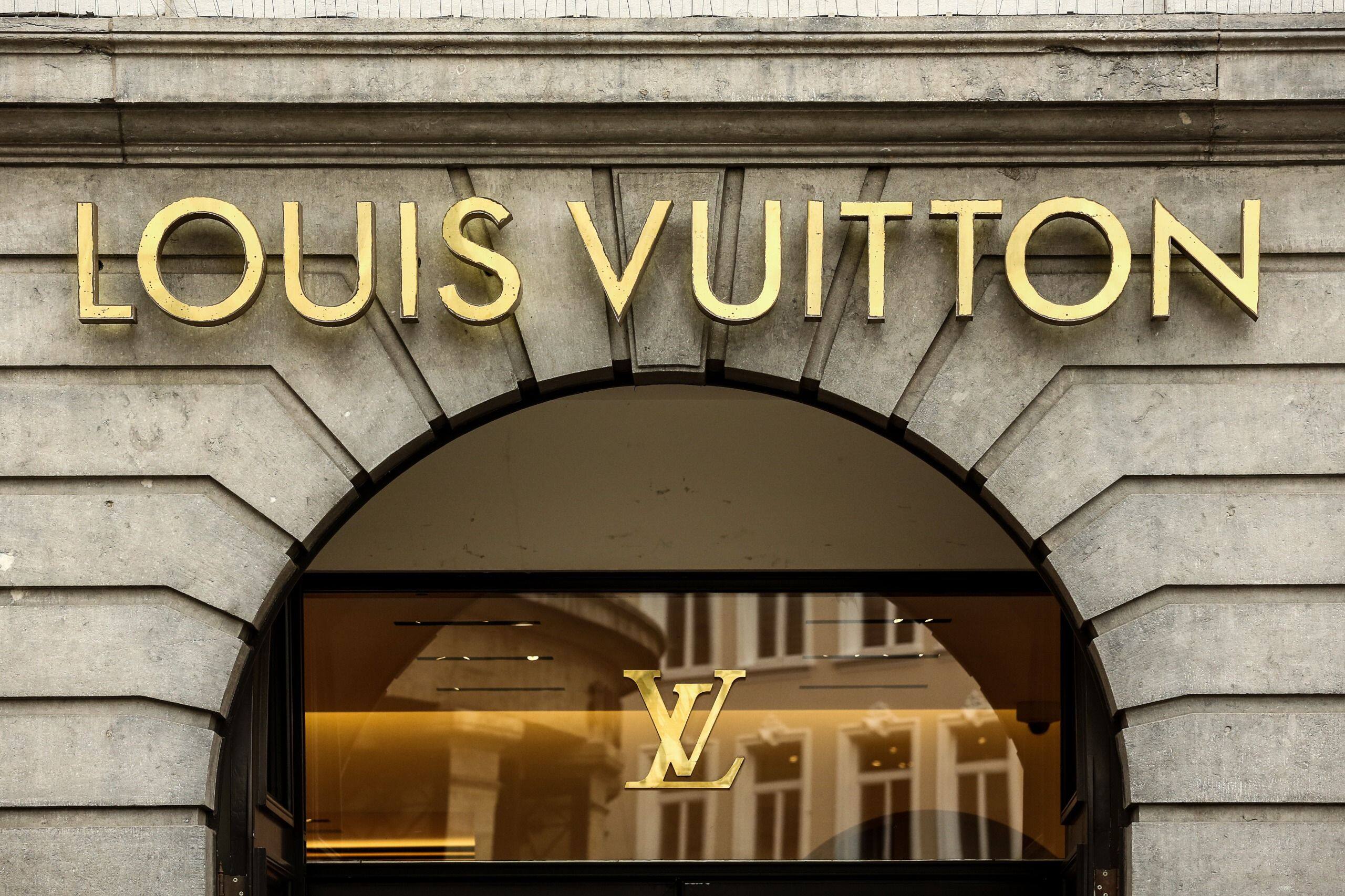 Sporsora - Louis Vuitton devient le créateur officiel de la Malle