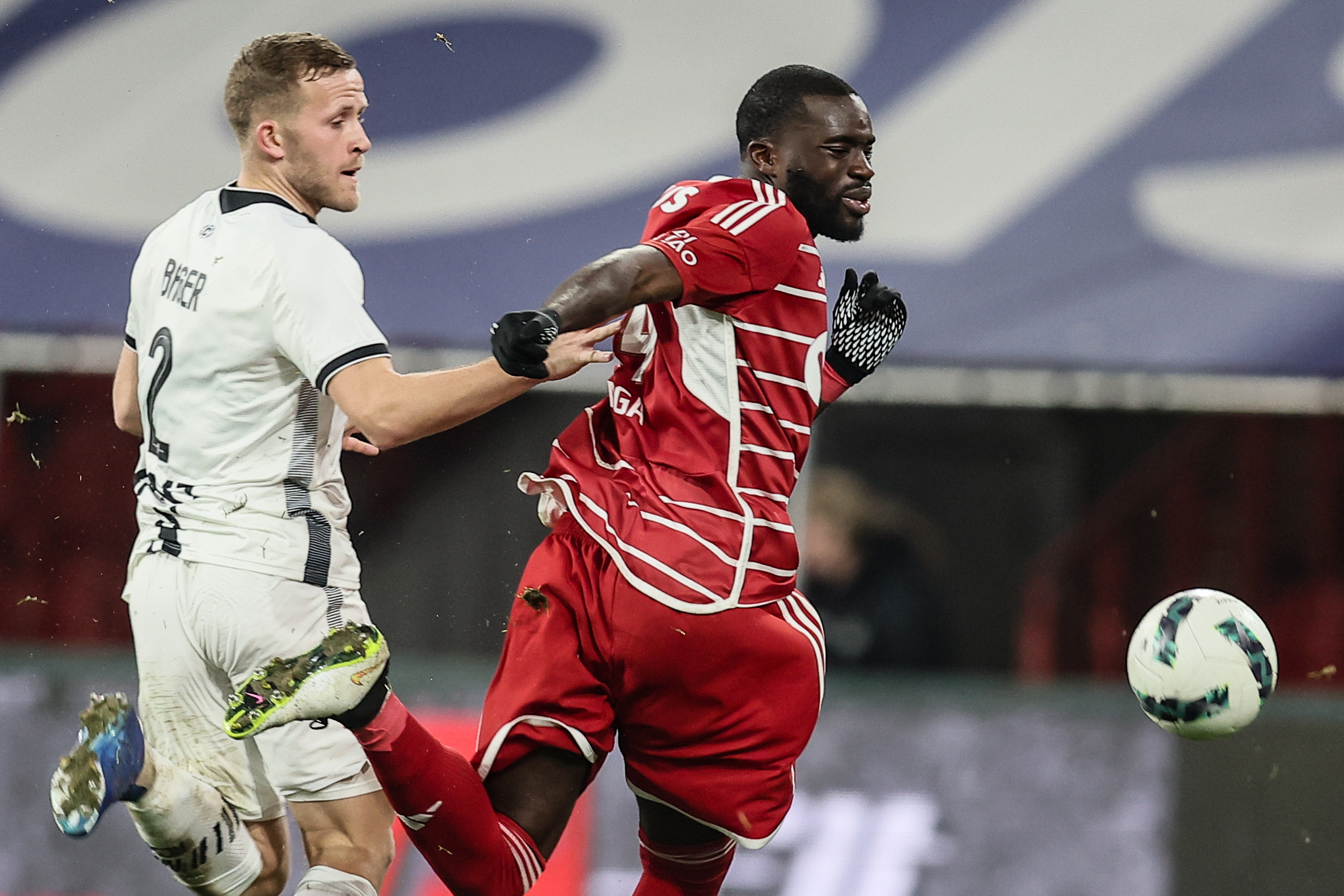 Anderlecht – Standard : Price exclu pour une semelle sur N'Diaye