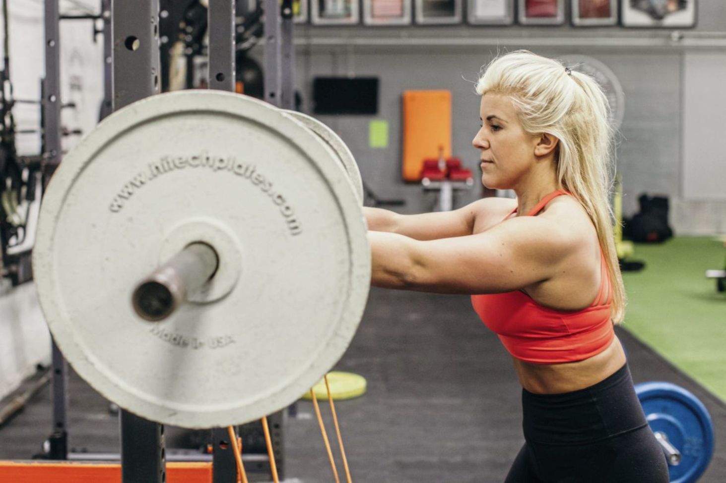 5 Female Weightlifters To Follow On Instagram For Fitness Inspiration