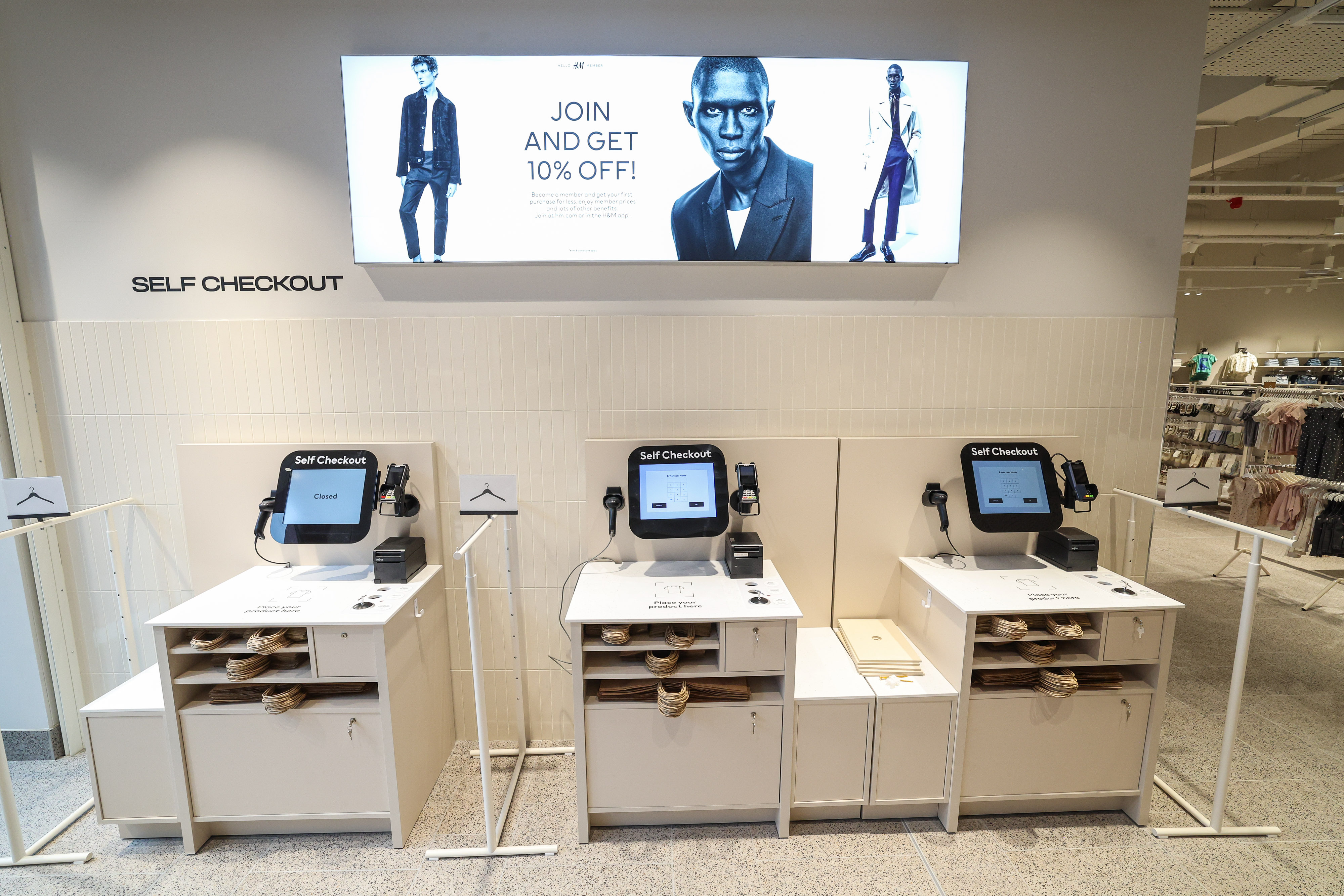 Swedish fashion chain H\u0026M opens new Belfast city centre store – The Irish  News